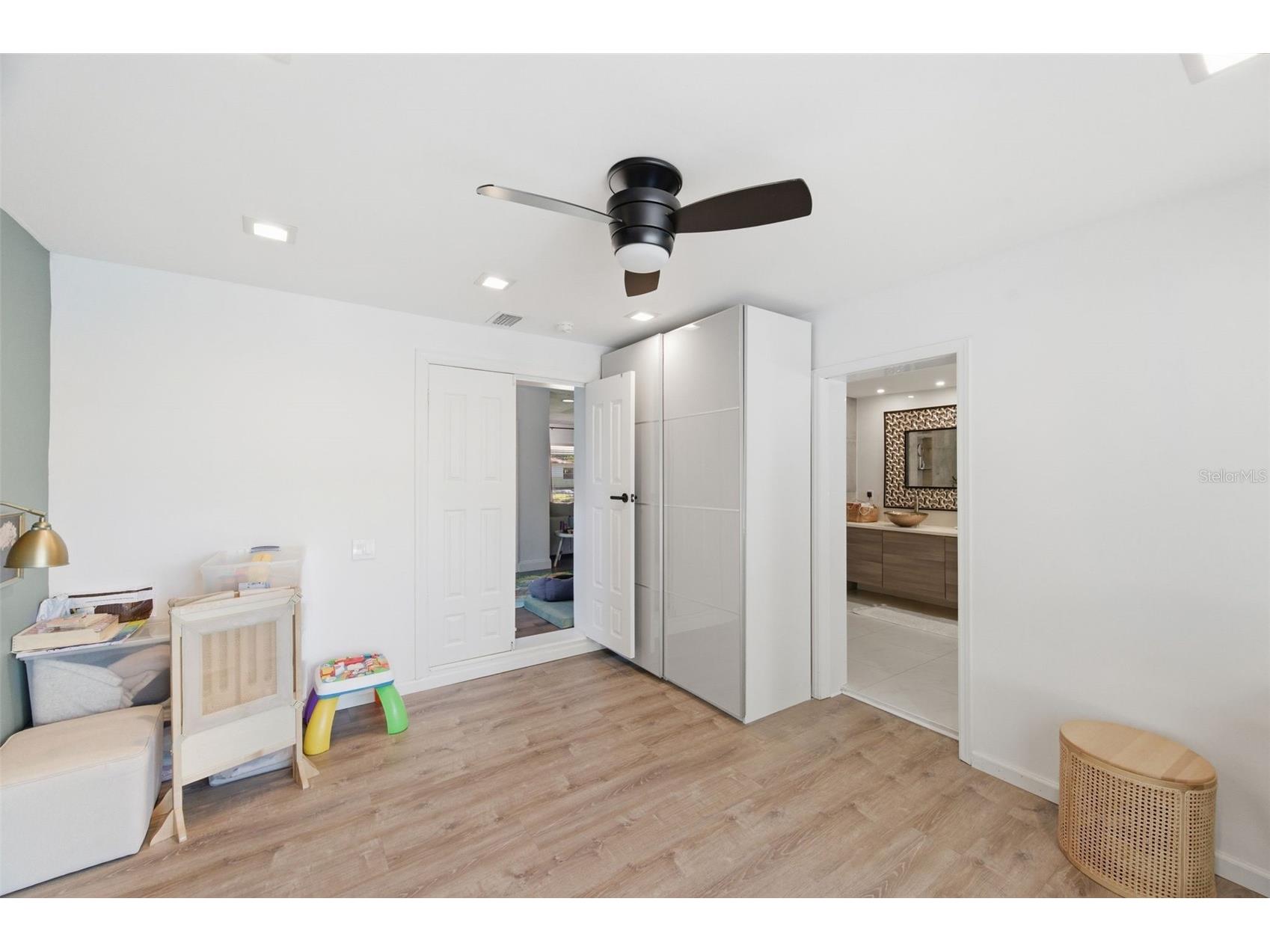 2150 76th Street N Saint Petersburg FL 33710 TB8508040 image11