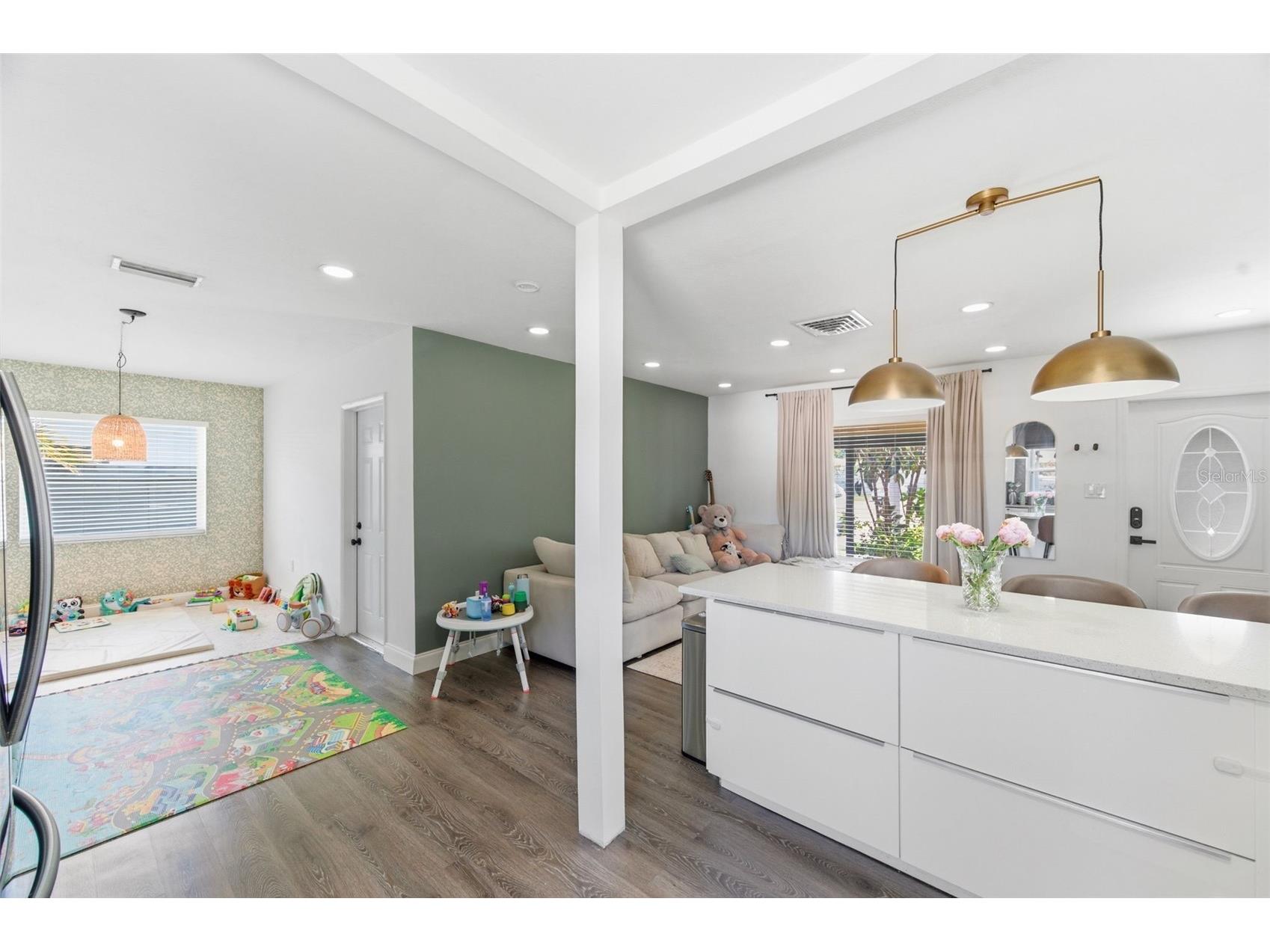 2150 76th Street N Saint Petersburg FL 33710 TB8508040 image16