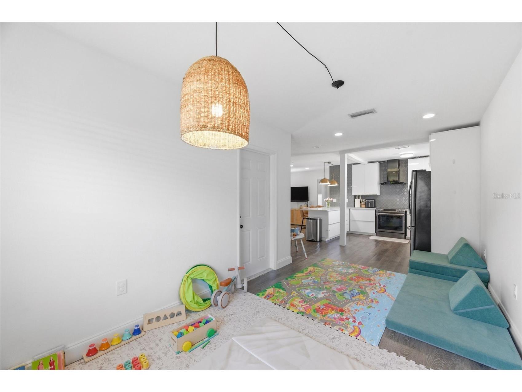2150 76th Street N Saint Petersburg FL 33710 TB8508040 image19