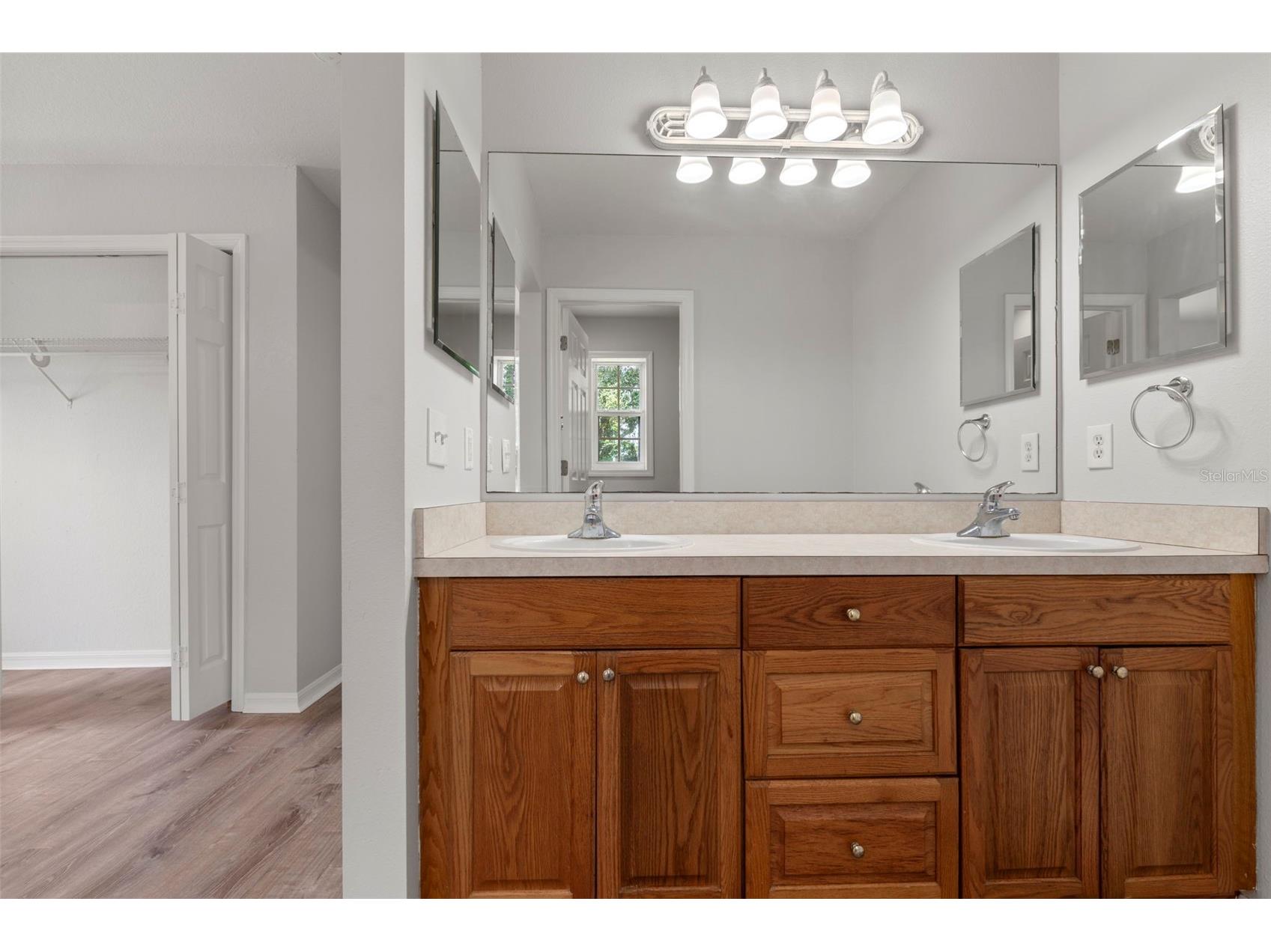 2150 Massachusetts Lanark Village FL 32323 TB8494785 image30