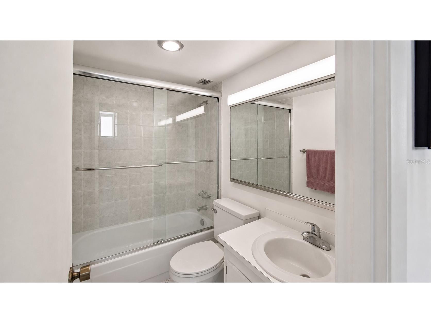 2150 Sans Souci Boulevard #C402 North Miami FL 33181 TB8523796 image21
