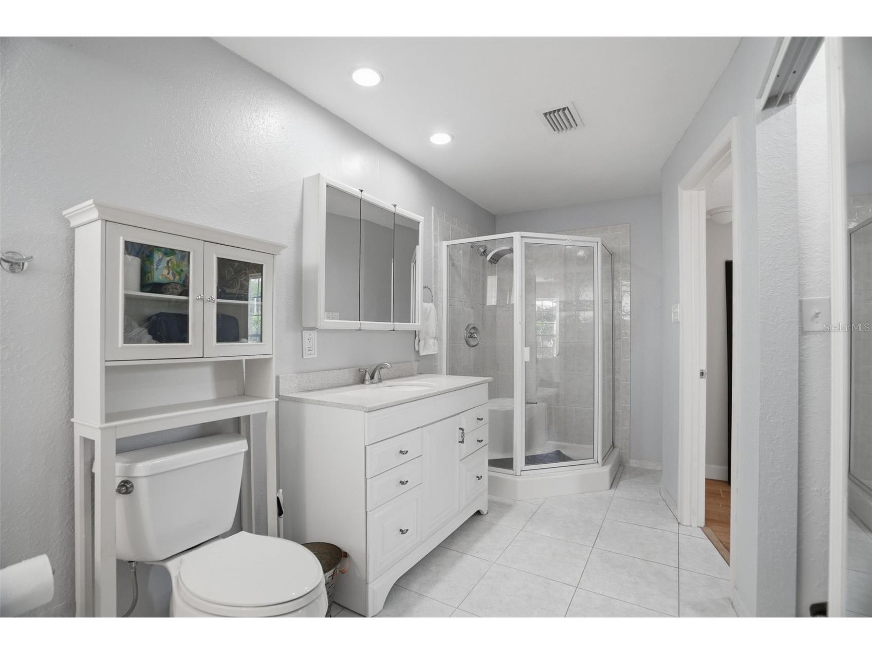 2150 Wrens Way Clearwater FL 33764 TB8511941 image41