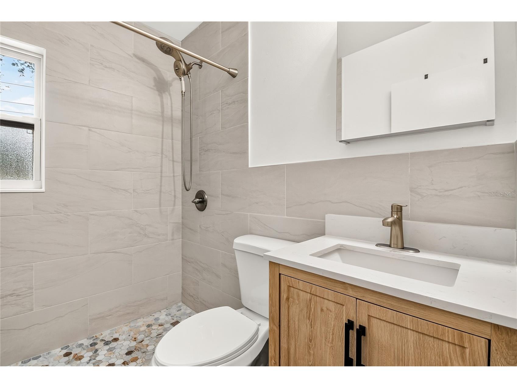 2151 44th Avenue N Saint Petersburg FL 33714 TB8527822 image14