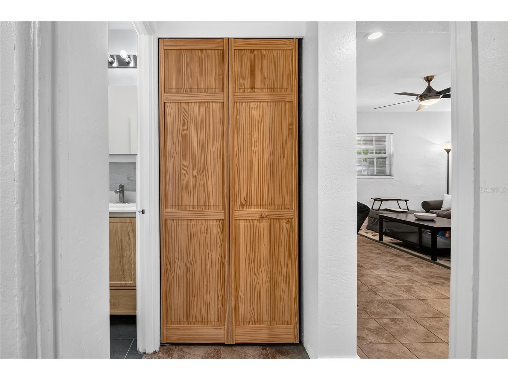 2151 44th Avenue N Saint Petersburg FL 33714 TB8527822 image16