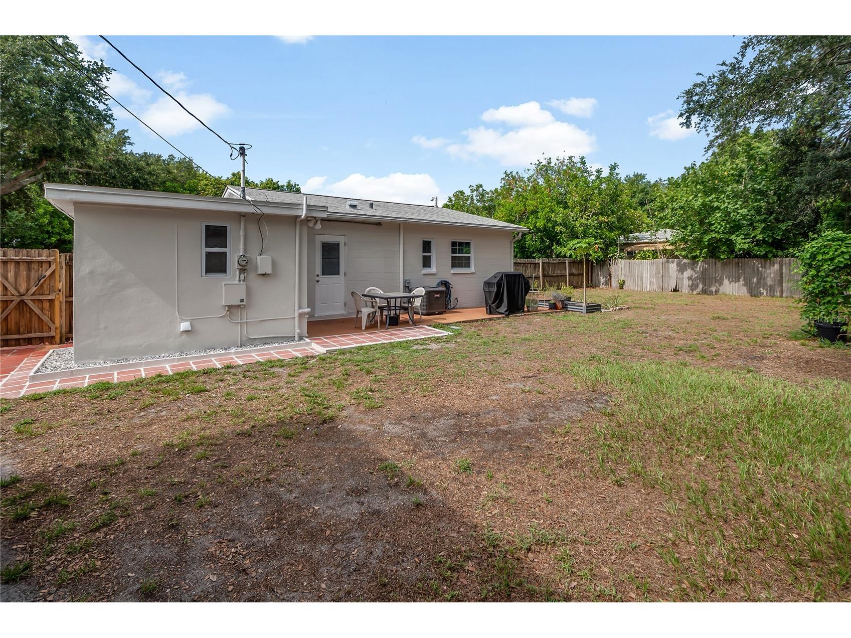 2151 44th Avenue N Saint Petersburg FL 33714 TB8527822 image3