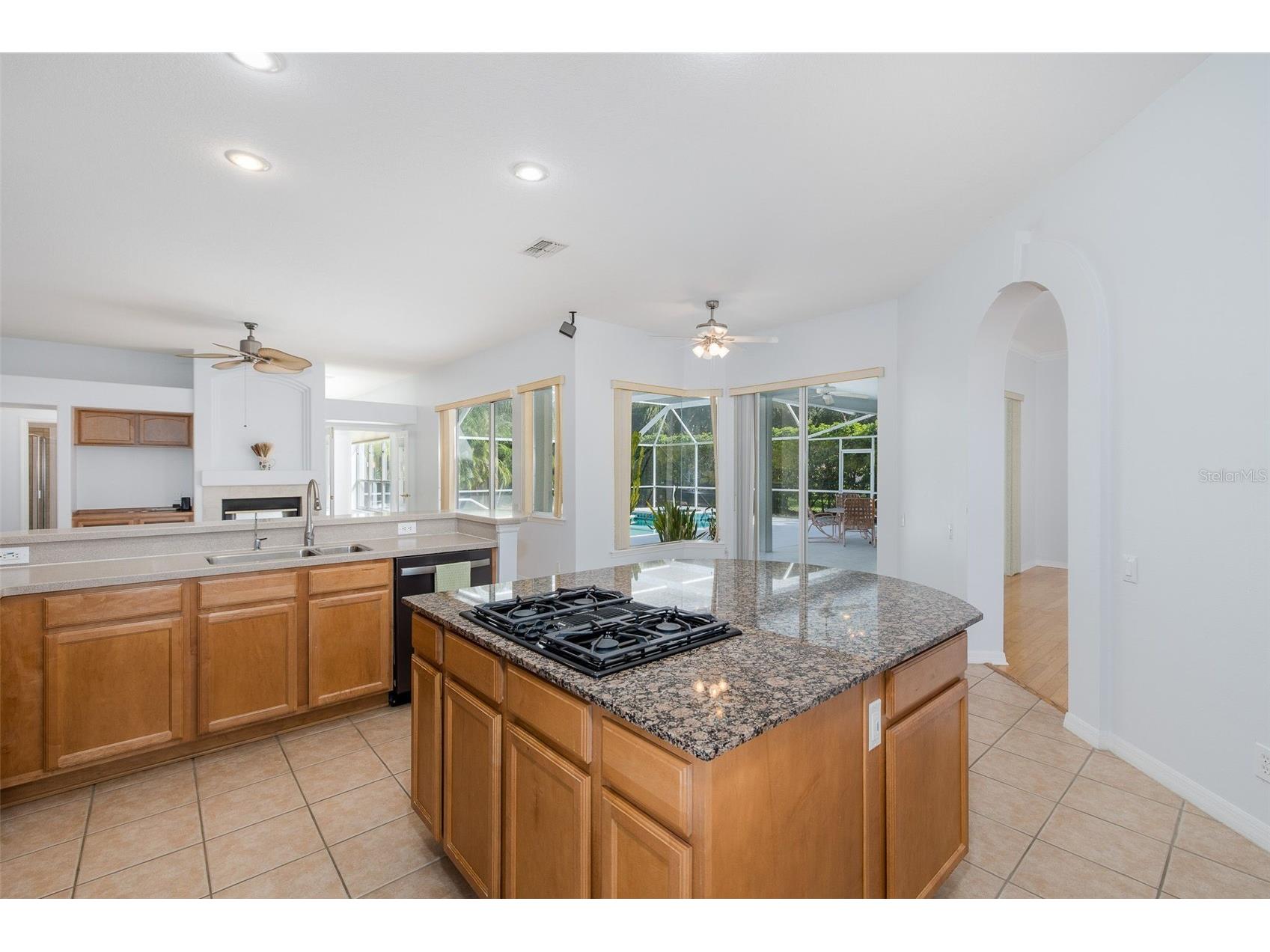 2151 Edelweiss Loop Trinity FL 34655 W7887375 image17