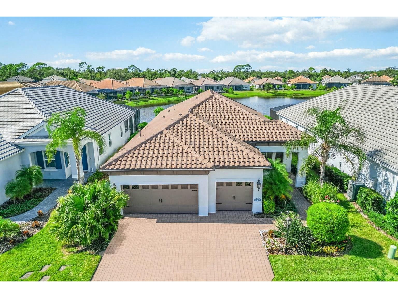 21512 Palatka Drive Venice FL 34293 N6141143 image1