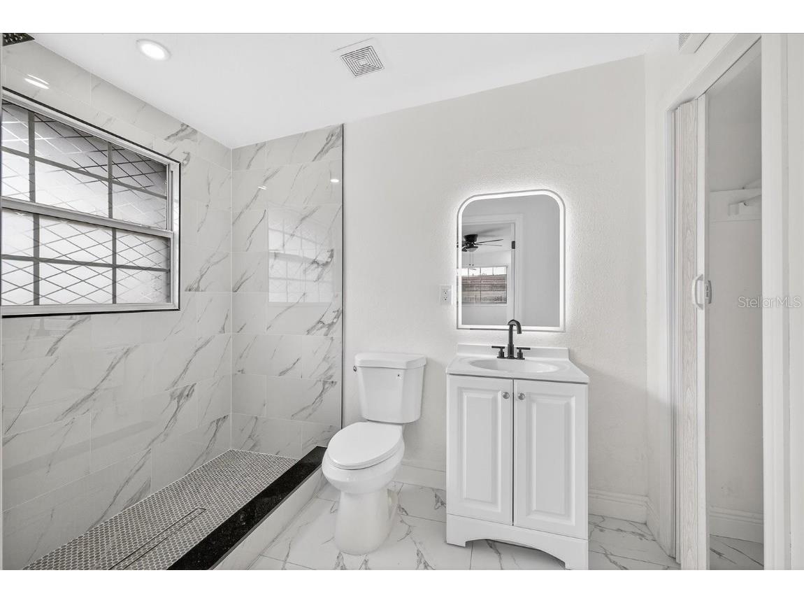 2152 Barcelona Drive Clearwater FL 33764 TB8453998 image25