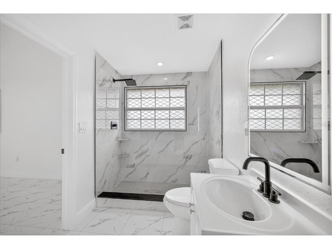 2152 Barcelona Drive Clearwater FL 33764 TB8453998 image26