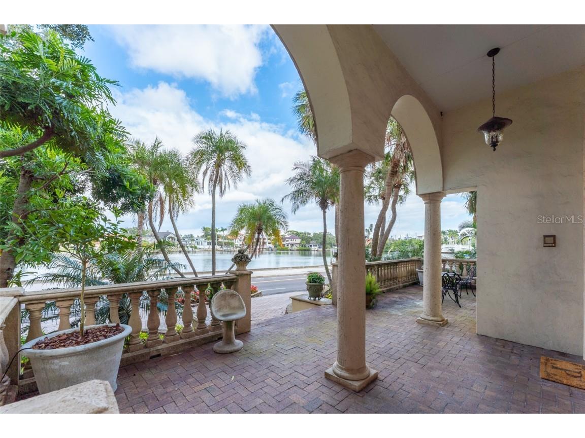 2152 Coffee Pot Boulevard NE Saint Petersburg FL 33704 TB8461093 image51