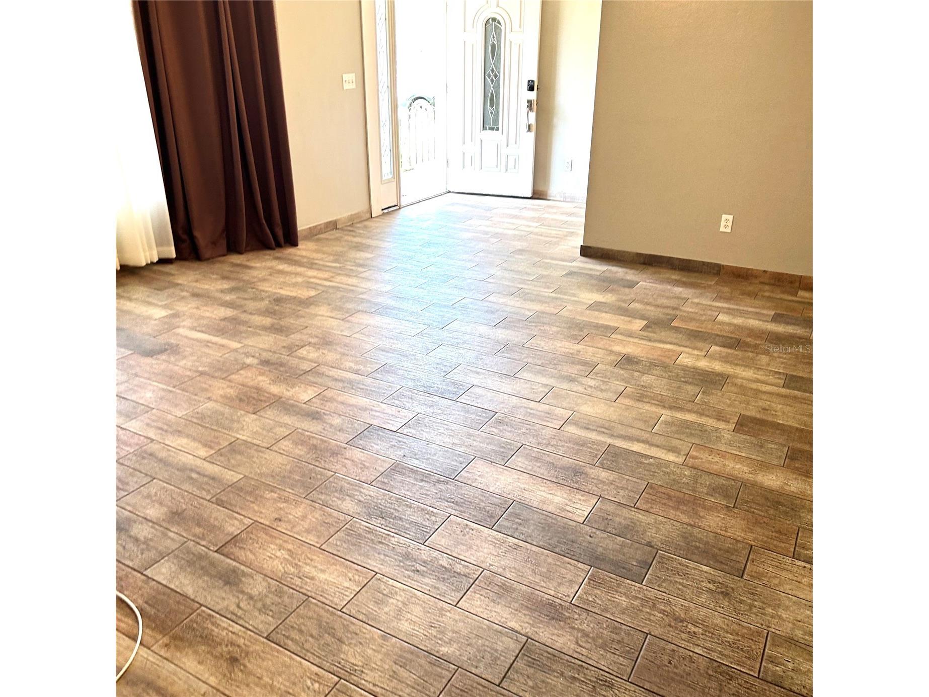 2152 Greenbriar Boulevard Clearwater FL 33763 TB8532714 image14