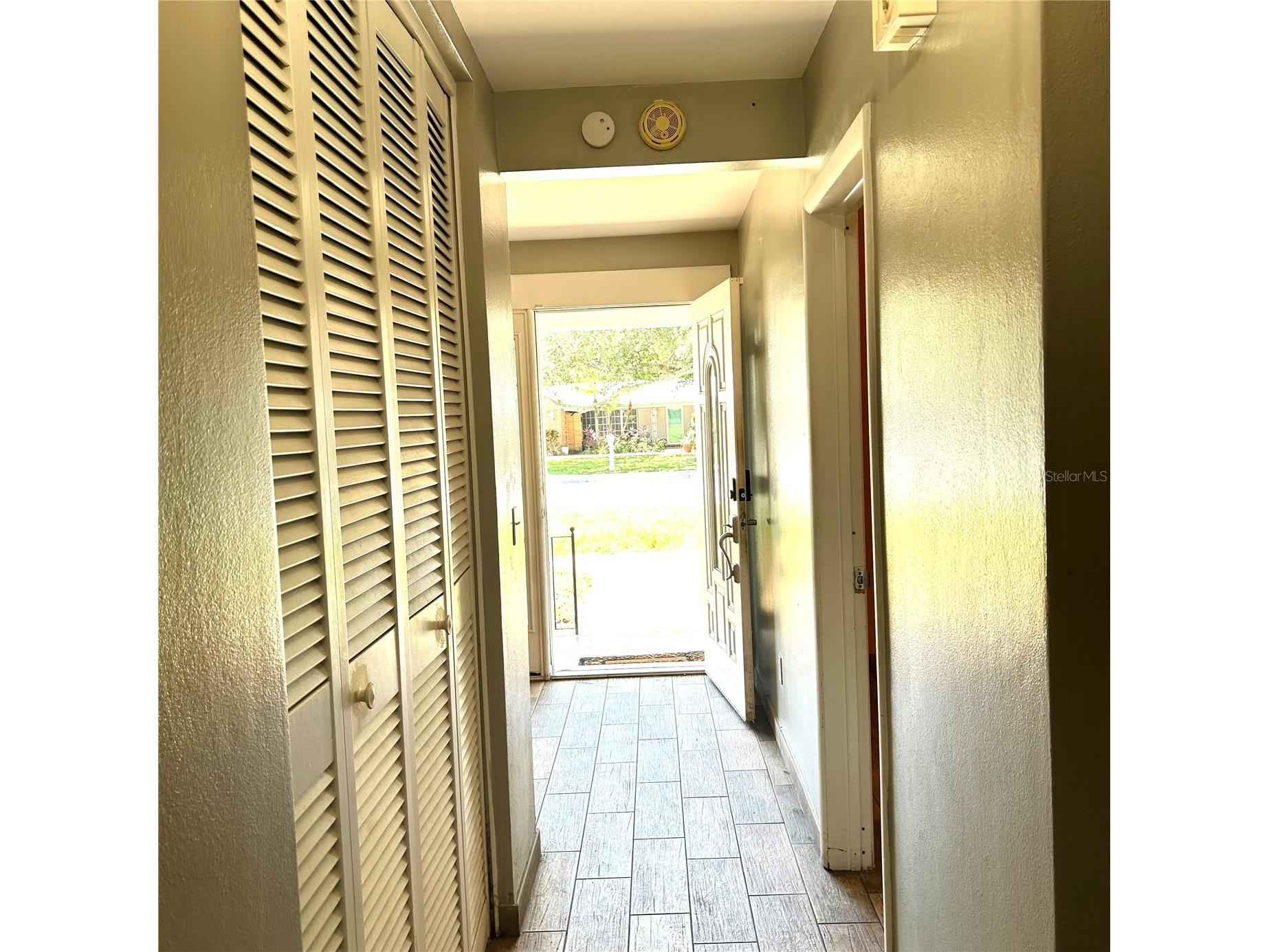 2152 Greenbriar Boulevard Clearwater FL 33763 TB8532714 image35