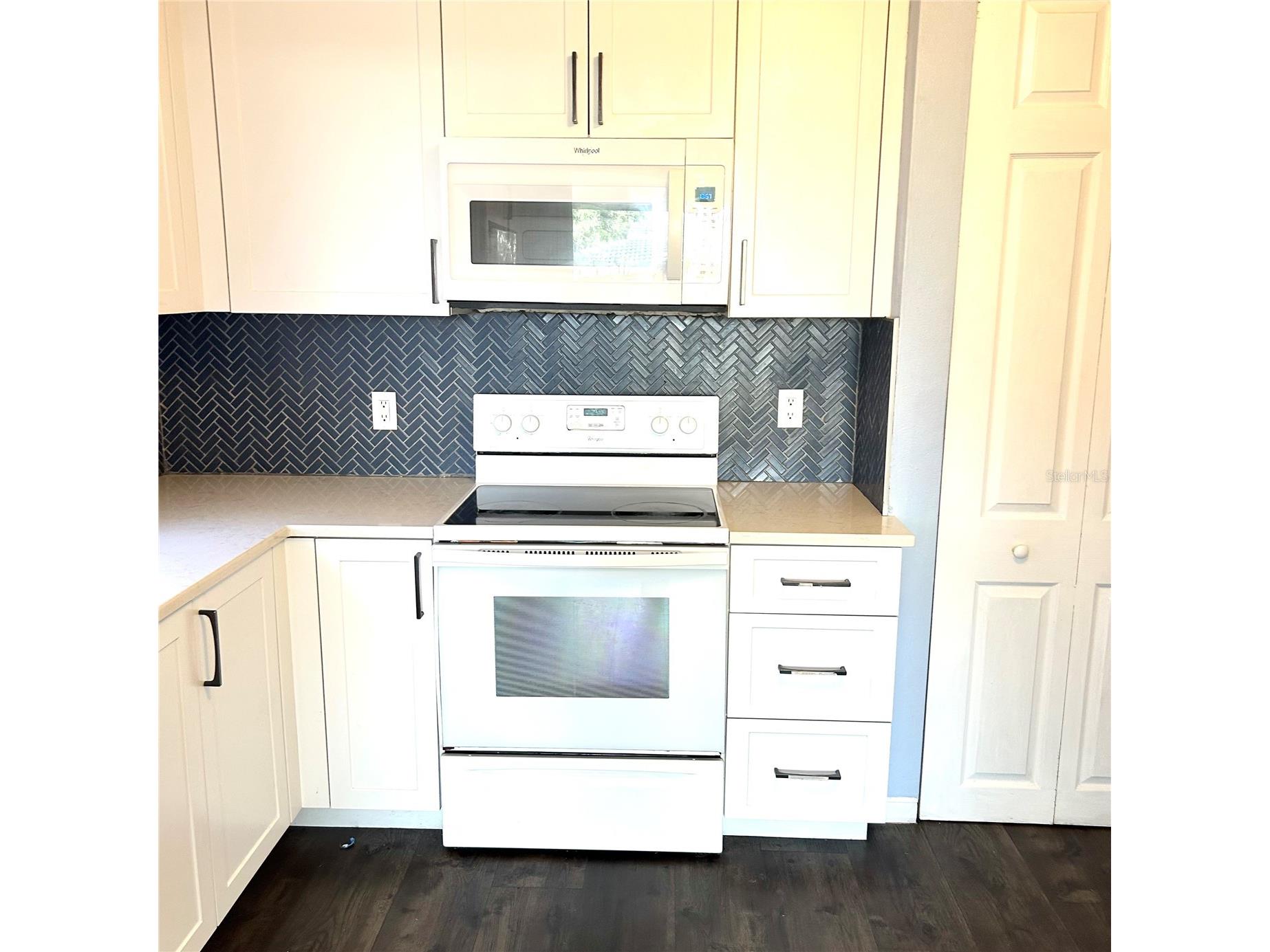 2152 Greenbriar Boulevard Clearwater FL 33763 TB8532714 image6