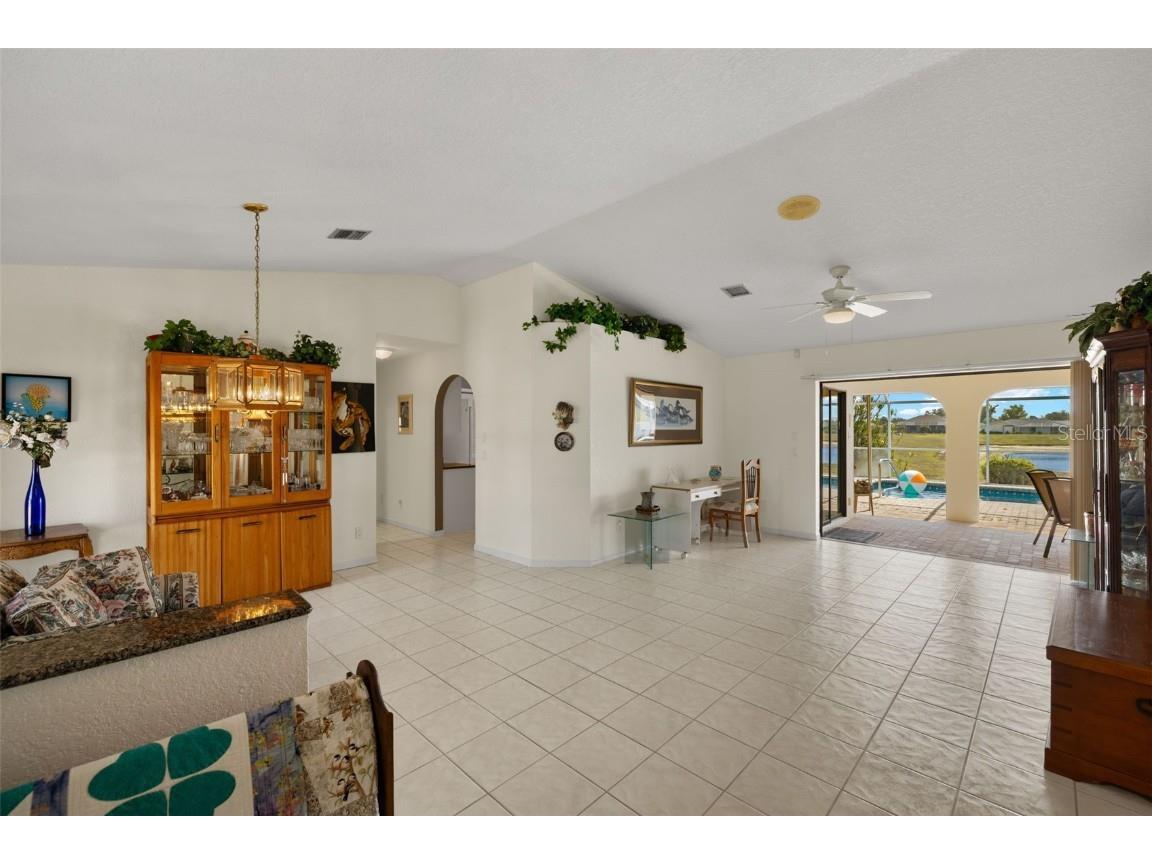 2152 Taiwan Court Punta Gorda FL 33983 C7510302 image4