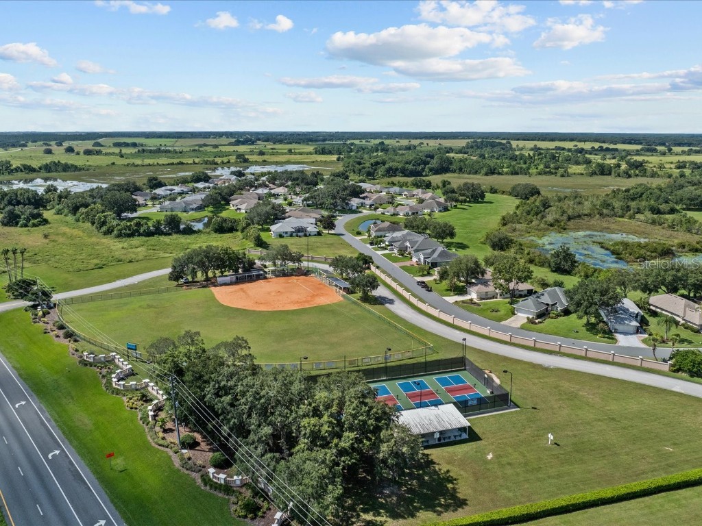 21523 Queen Anne Court Leesburg FL 34748 O6365043 image45