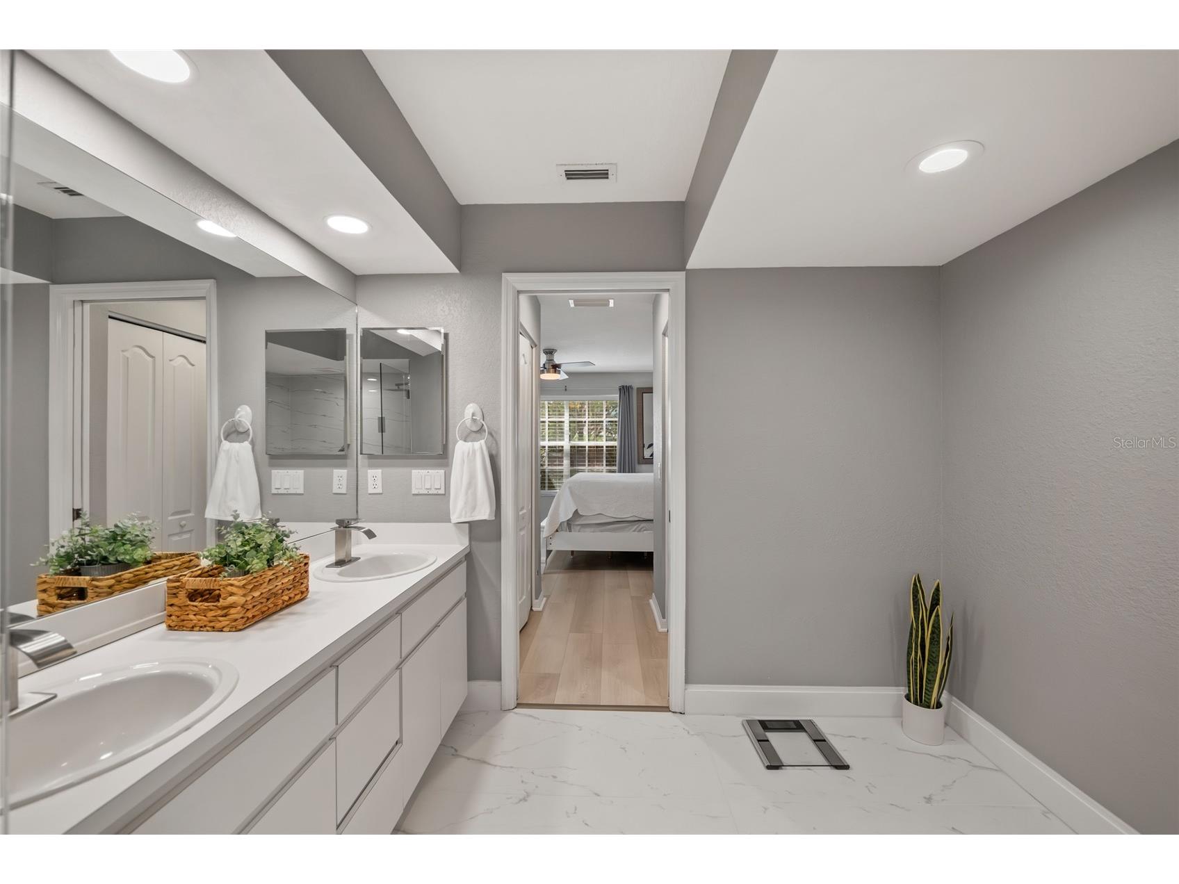 21523 Woodstork Lane Lutz FL 33549 TB8484889 image15