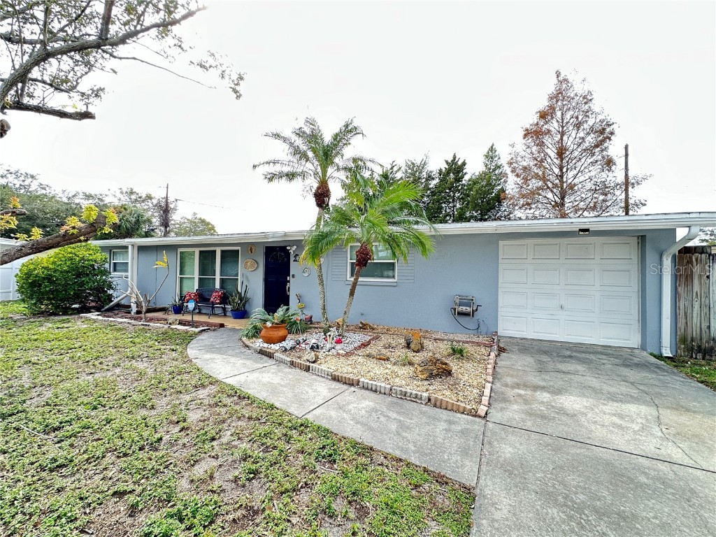 2153 Dell Avenue Clearwater FL 33765 T3499408 image1