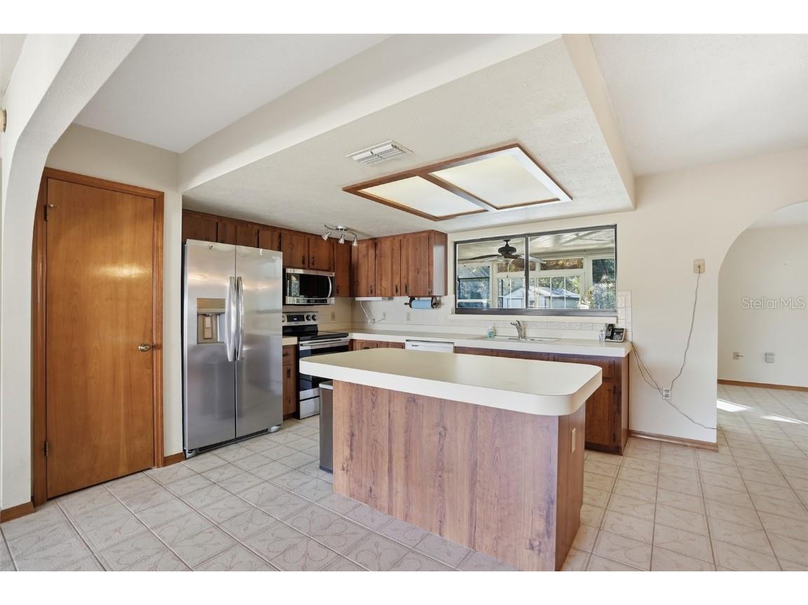 2153 Marble Avenue Spring Hill FL 34609 W7880655 image12