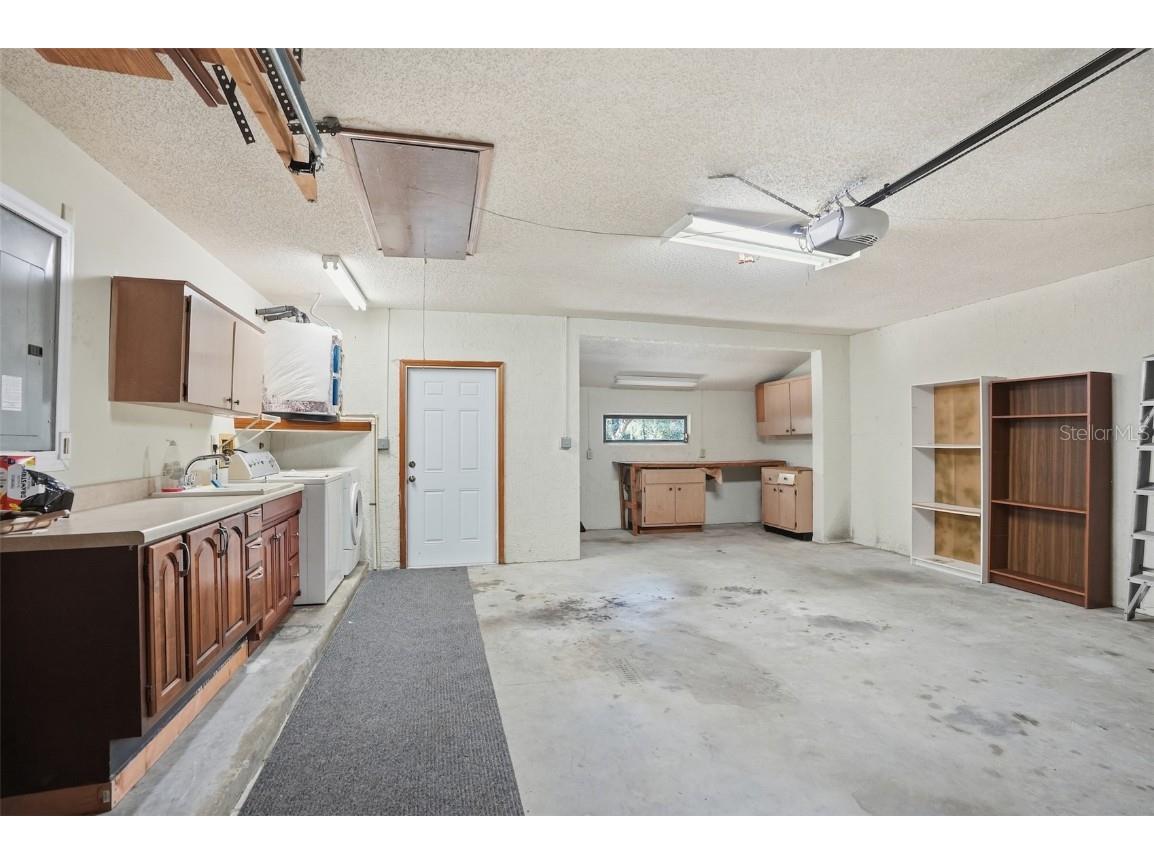 2153 Marble Avenue Spring Hill FL 34609 W7880655 image38