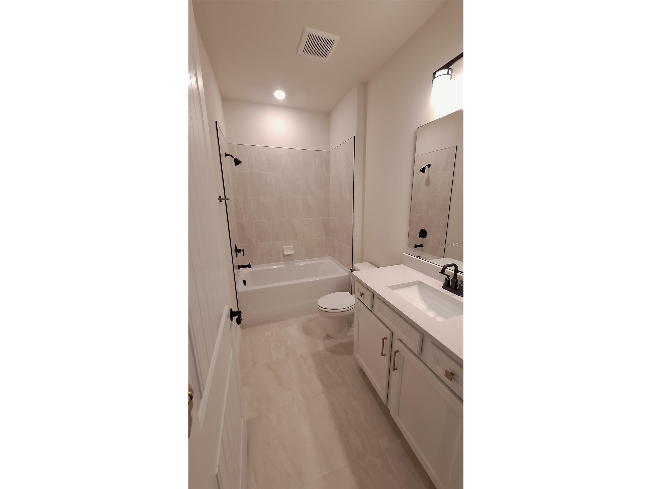 2153 Mossy Vine Avenue Saint Cloud FL 34771 O6410310 image4