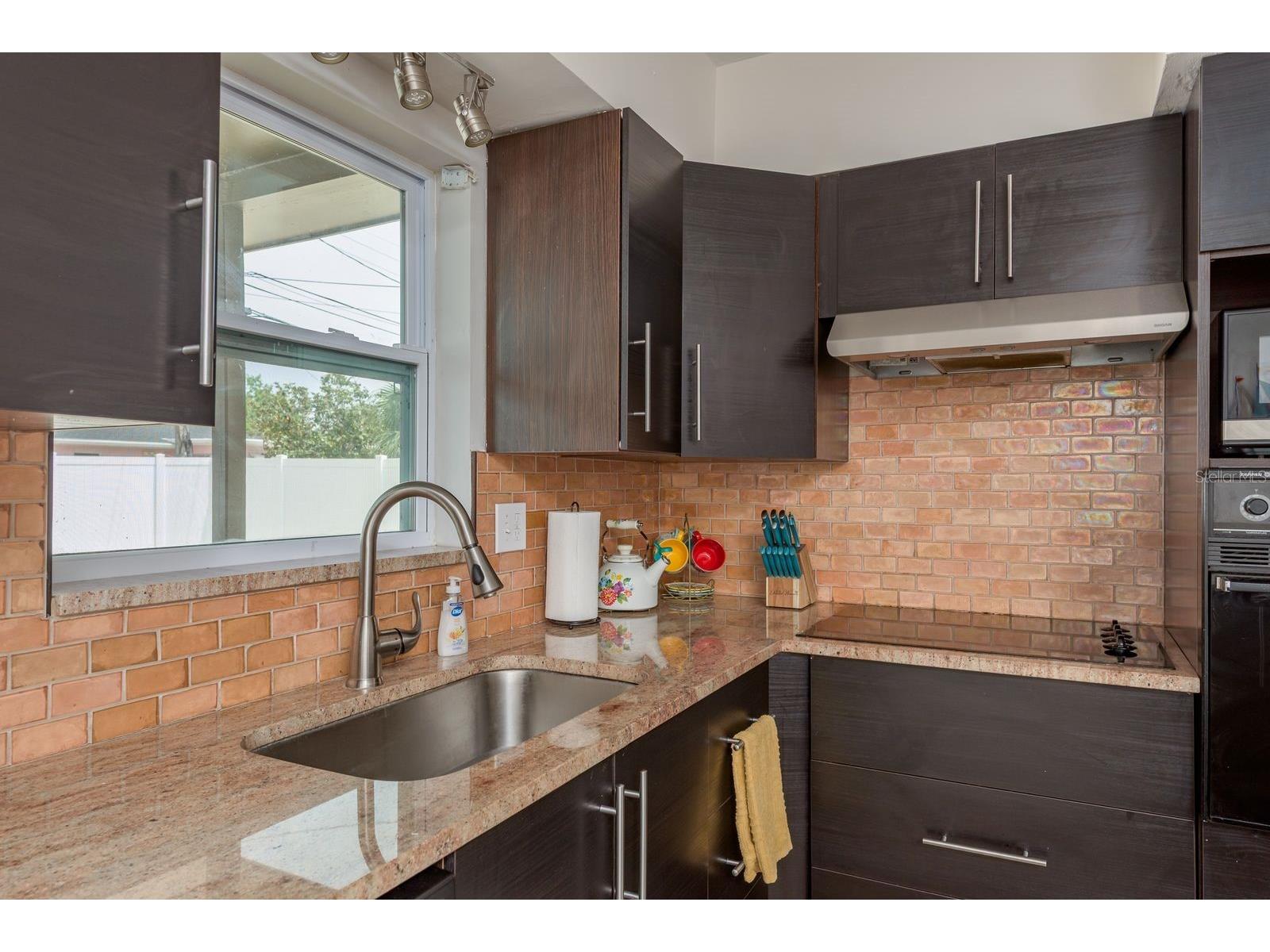 2153 Pocahontas Drive Largo FL 33774 TB8493281 image13