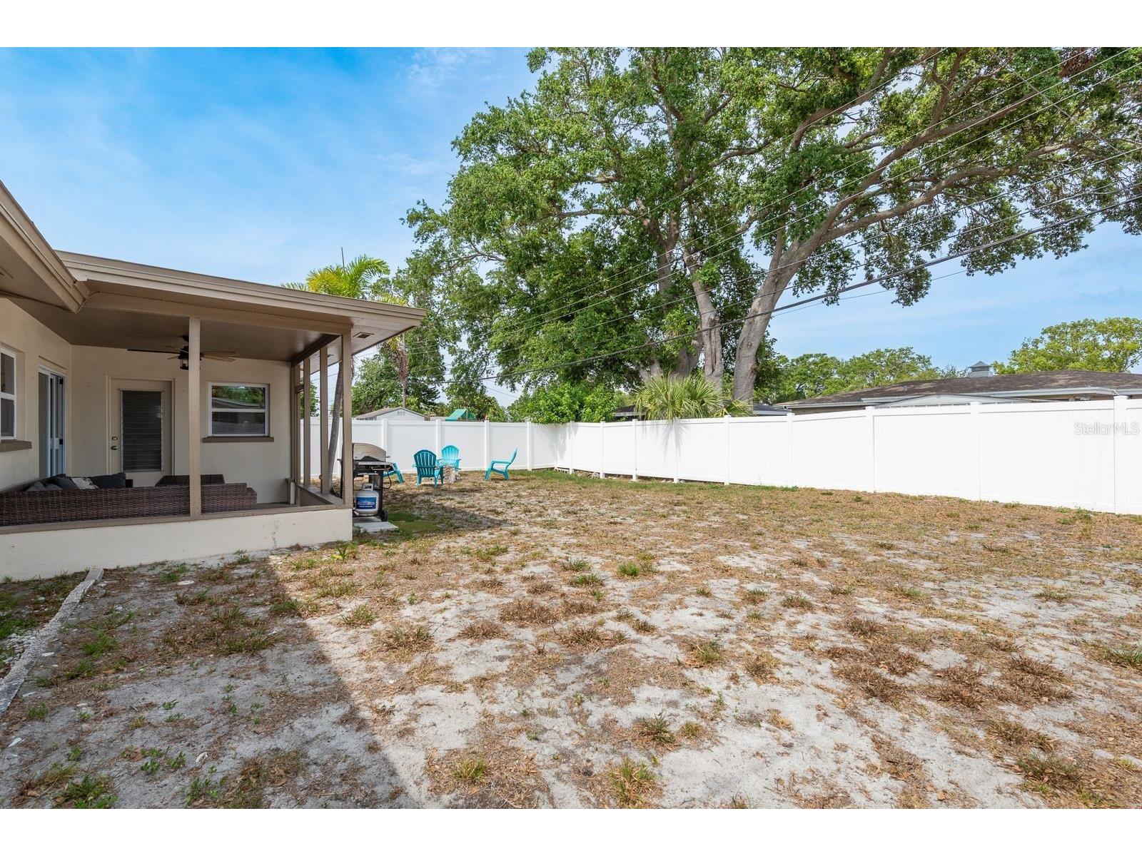 2153 Pocahontas Drive Largo FL 33774 TB8493281 image25