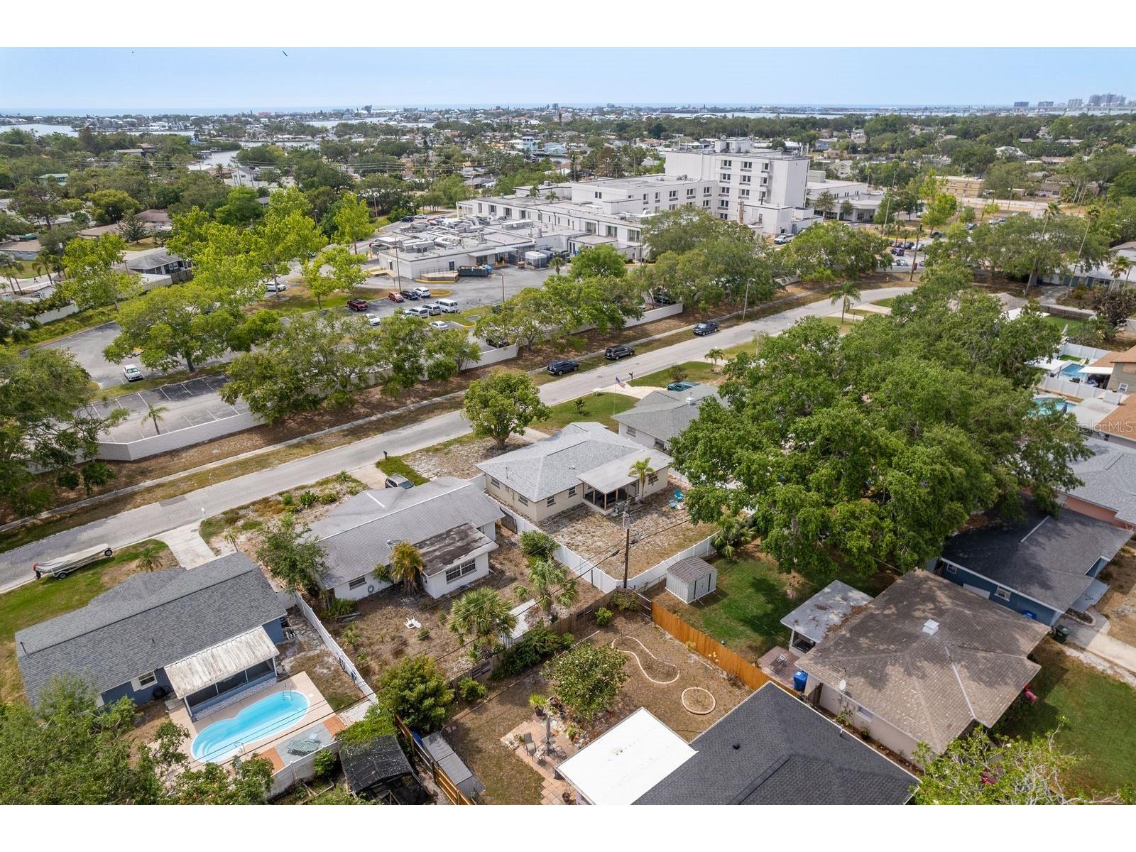 2153 Pocahontas Drive Largo FL 33774 TB8493281 image37