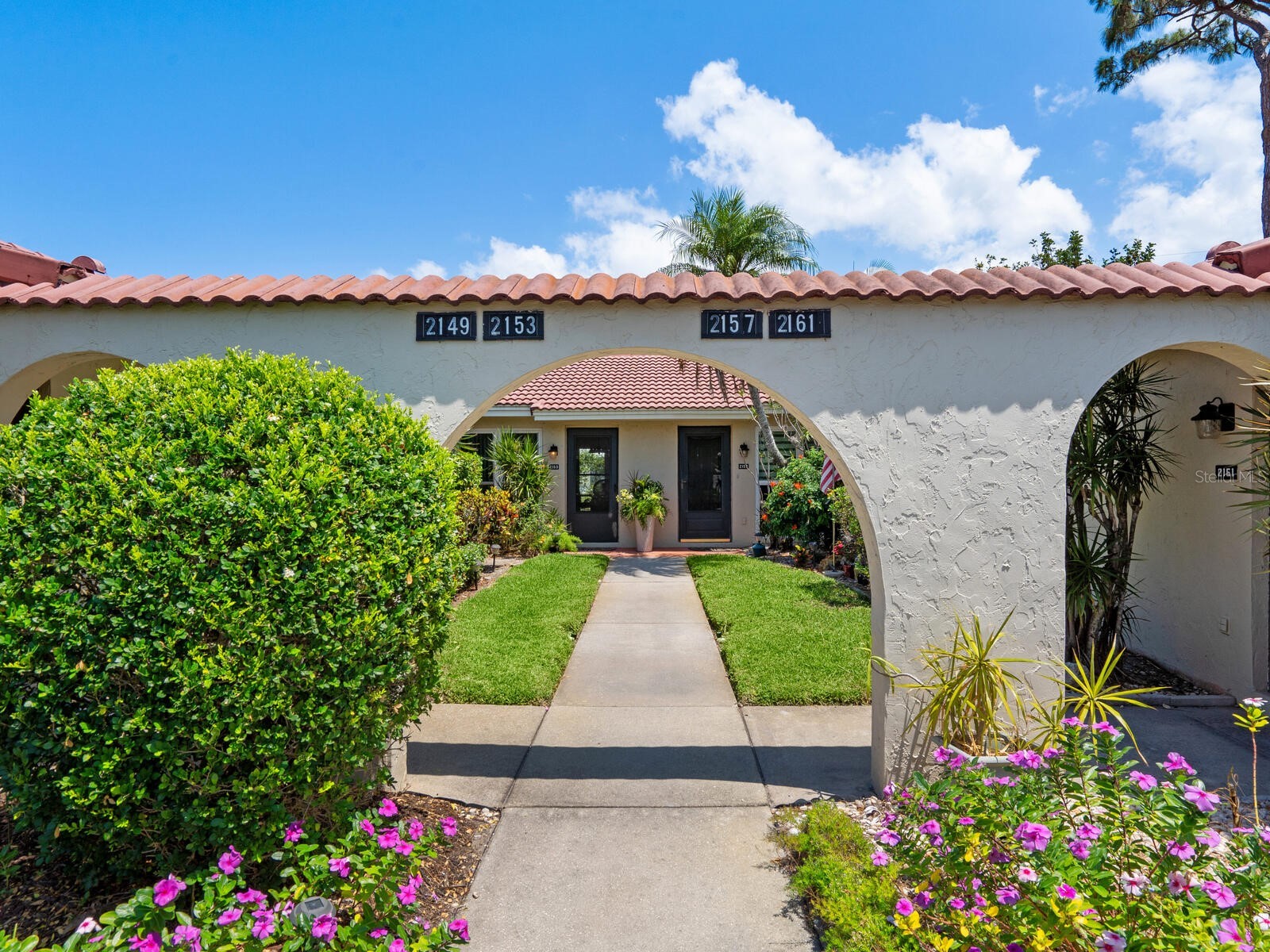 2153 Pueblo Circle #V14 Sarasota FL 34231 A4679111 image2