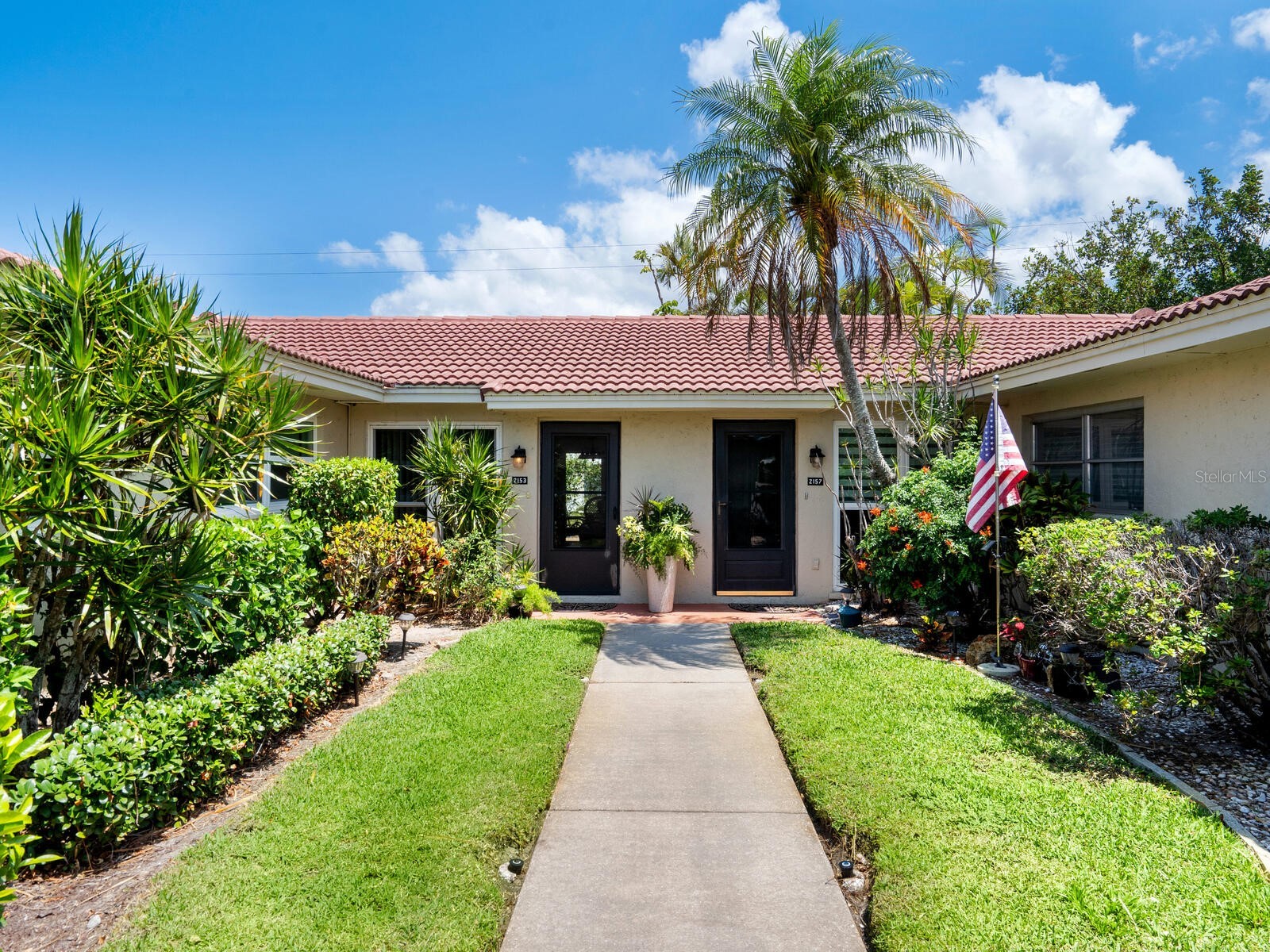 2153 Pueblo Circle #V14 Sarasota FL 34231 A4679111 image3
