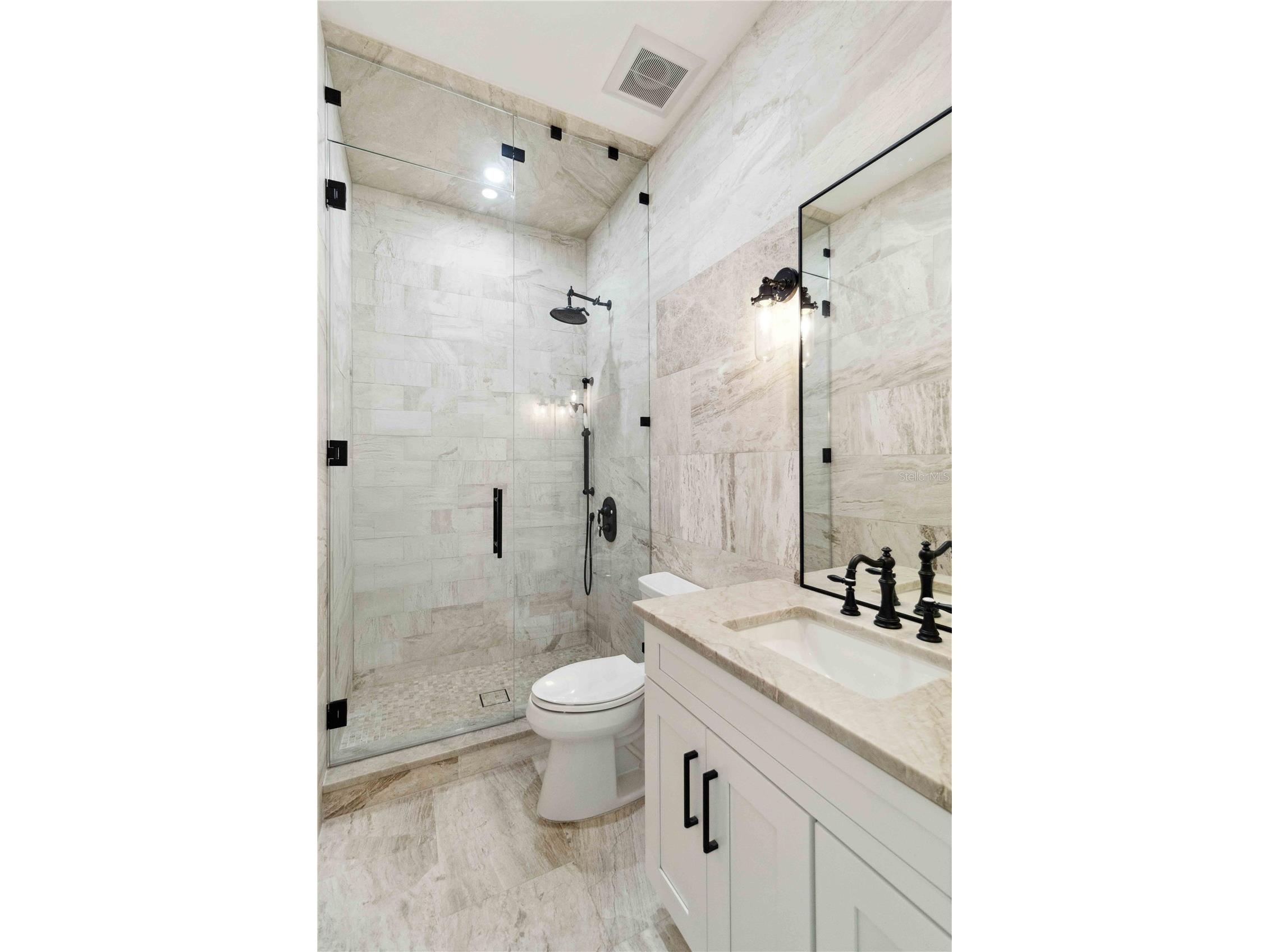 2154 Azure Road North Port FL 34286 C7519576 image54