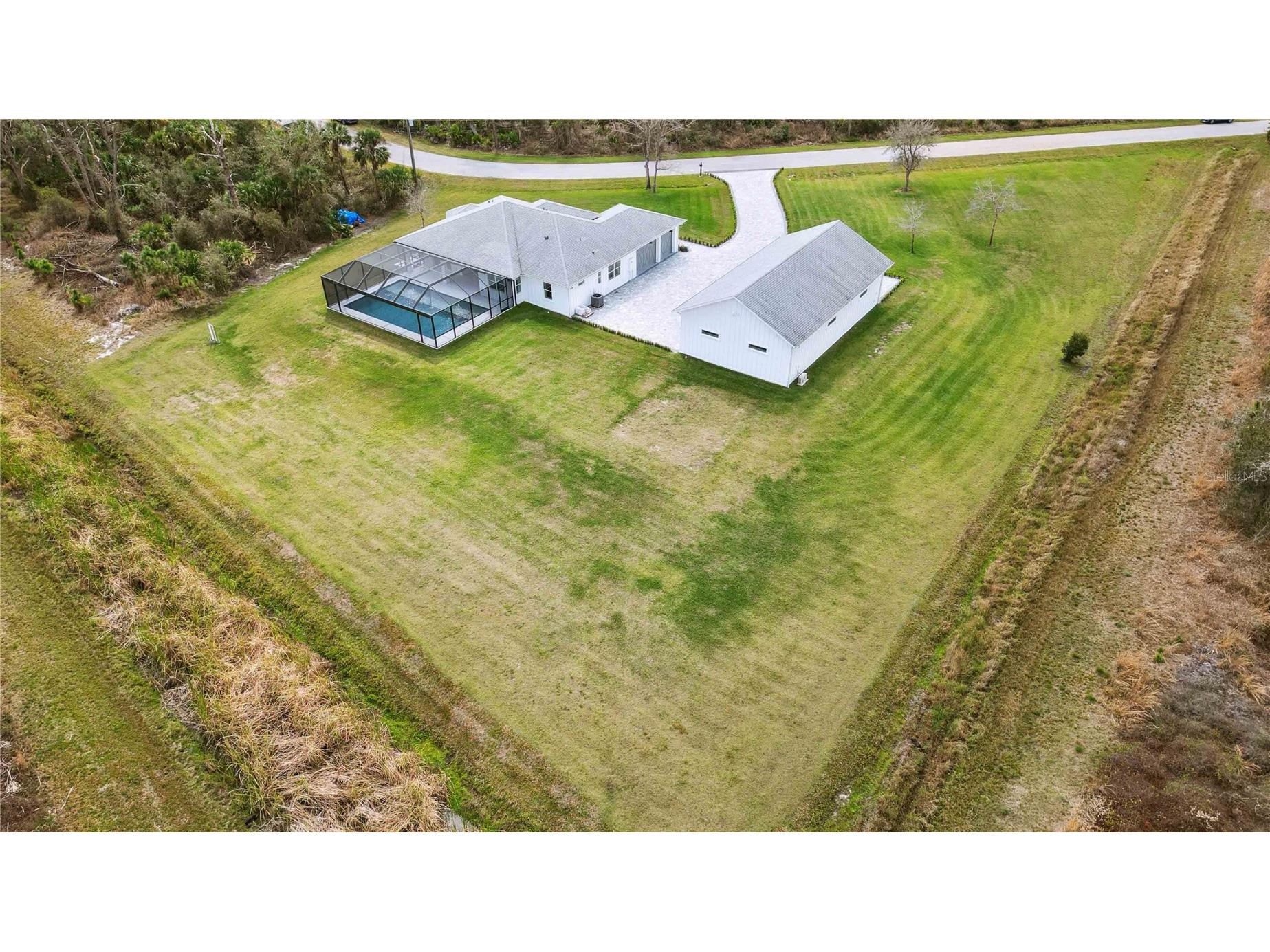 2154 Azure Road North Port FL 34286 C7519576 image88