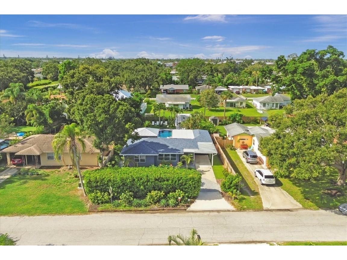 2154 Bougainvillea Street Sarasota FL 34239 A4658933 image1