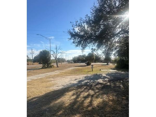 2154 Dr Martin Luther King Jr Way Sarasota FL 34234 A4682128 image16