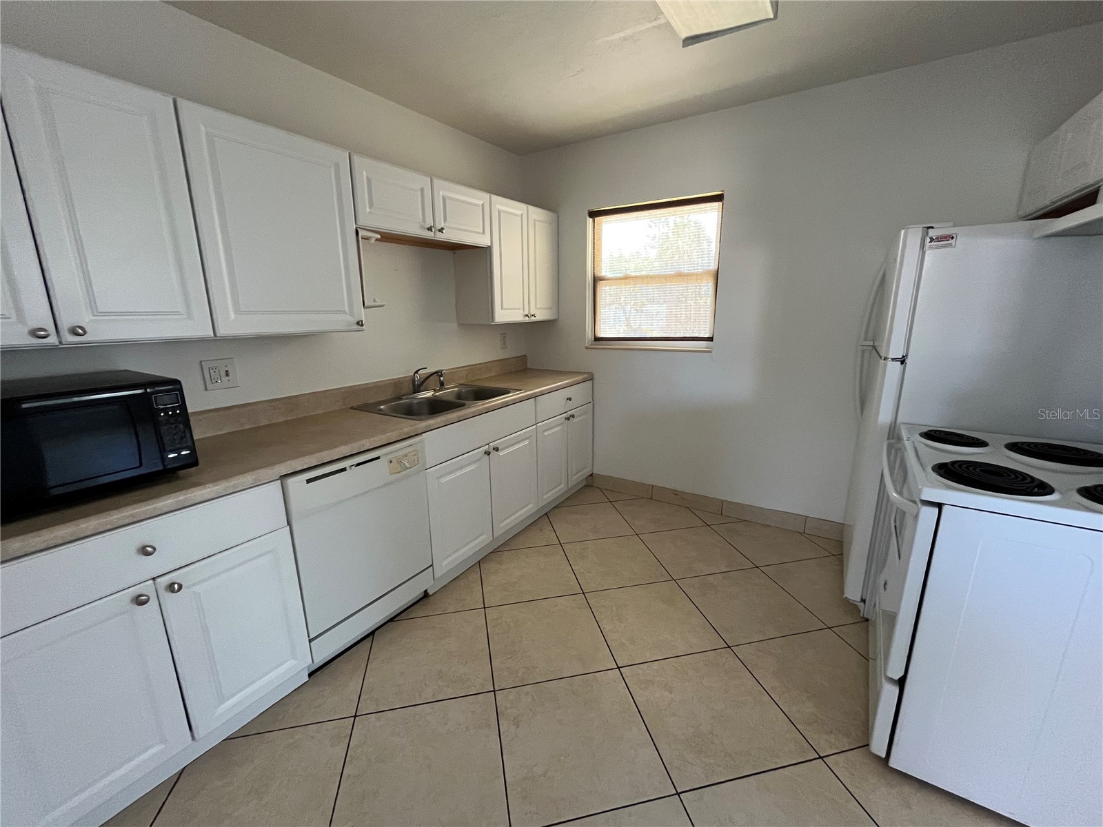 2154 Inner Cass Circle Sarasota FL 34231 A4696004 image12