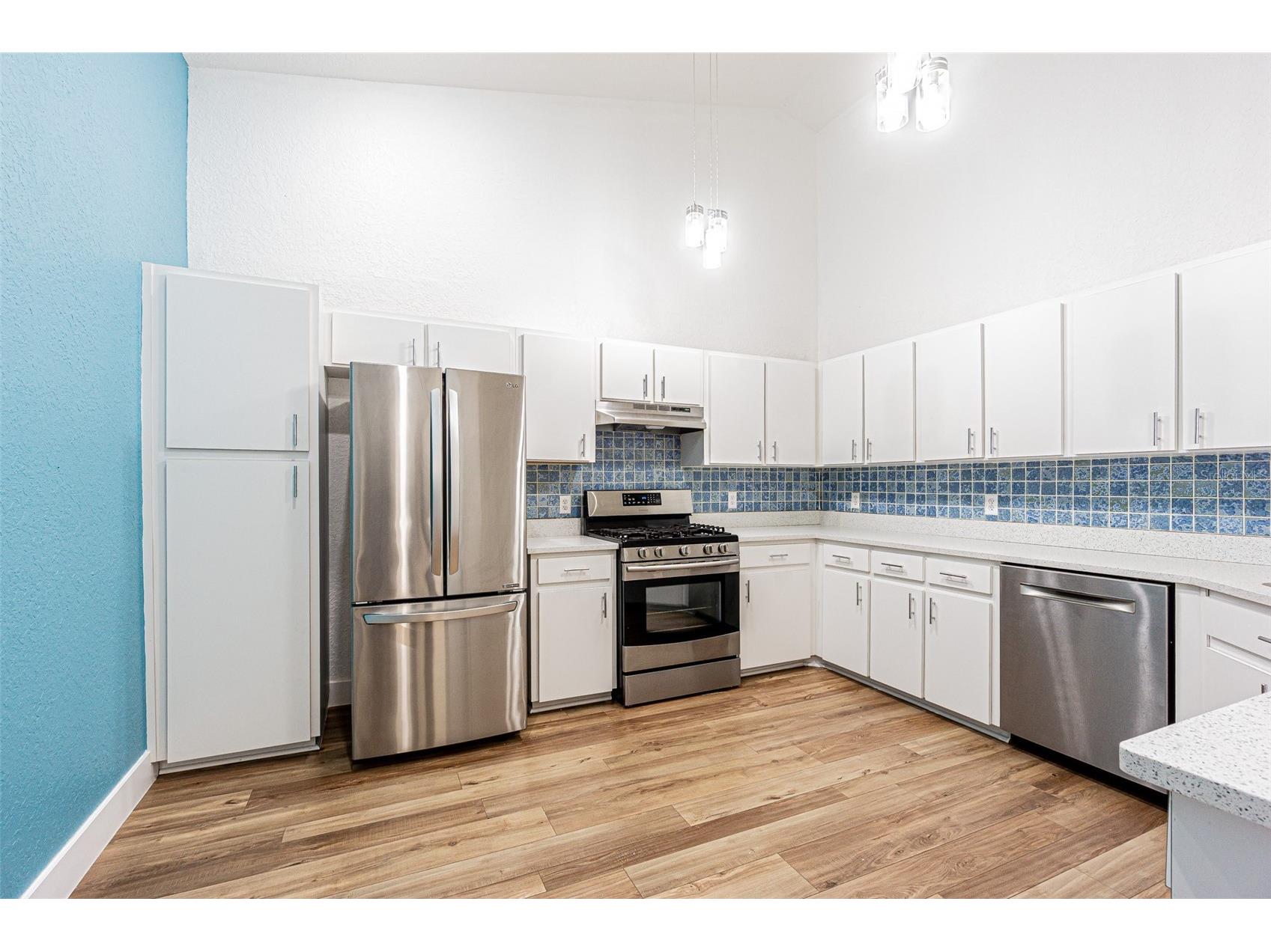 21542 Clubside Loop Lutz FL 33549 TB8528358 image4