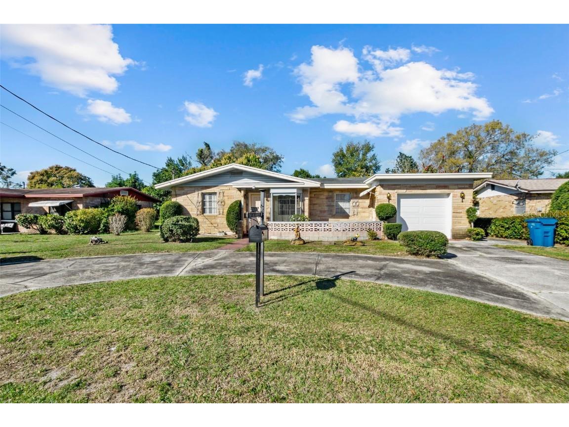 2155 5th Street NE Winter Haven FL 33881 P4924587 image1