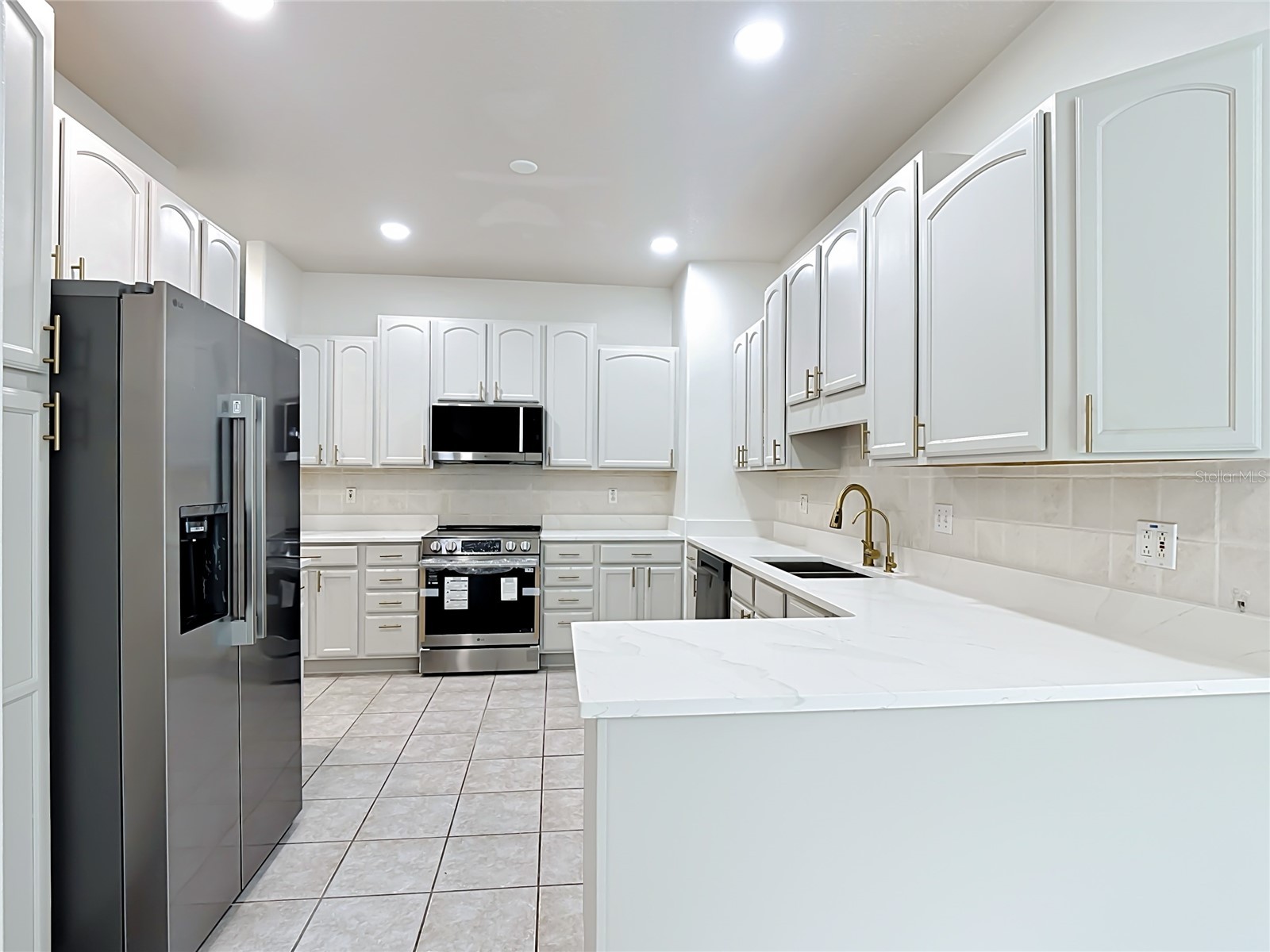 2155 Barratt Court Saint Cloud FL 34771 O6410806 image8