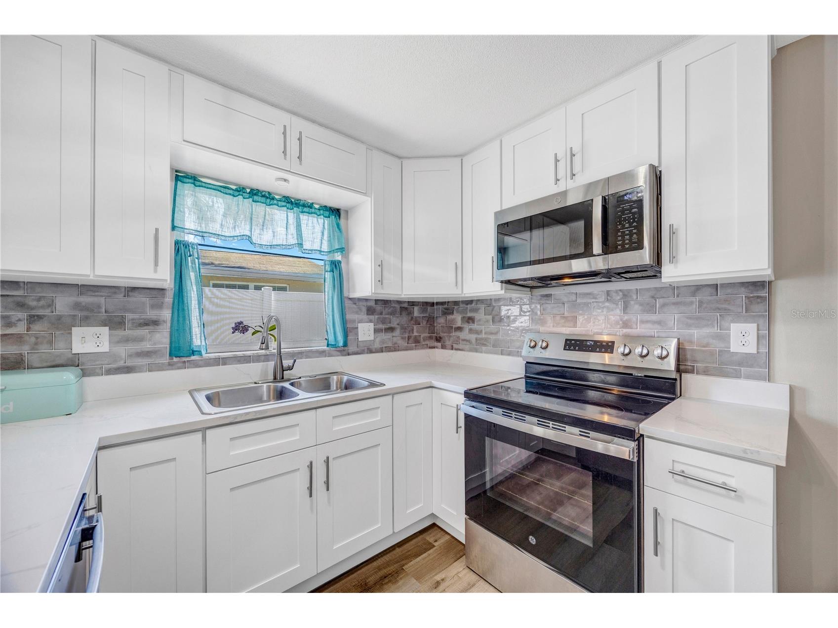 2155 Edythe Dr Dunedin FL 34698 TB8503445 image15