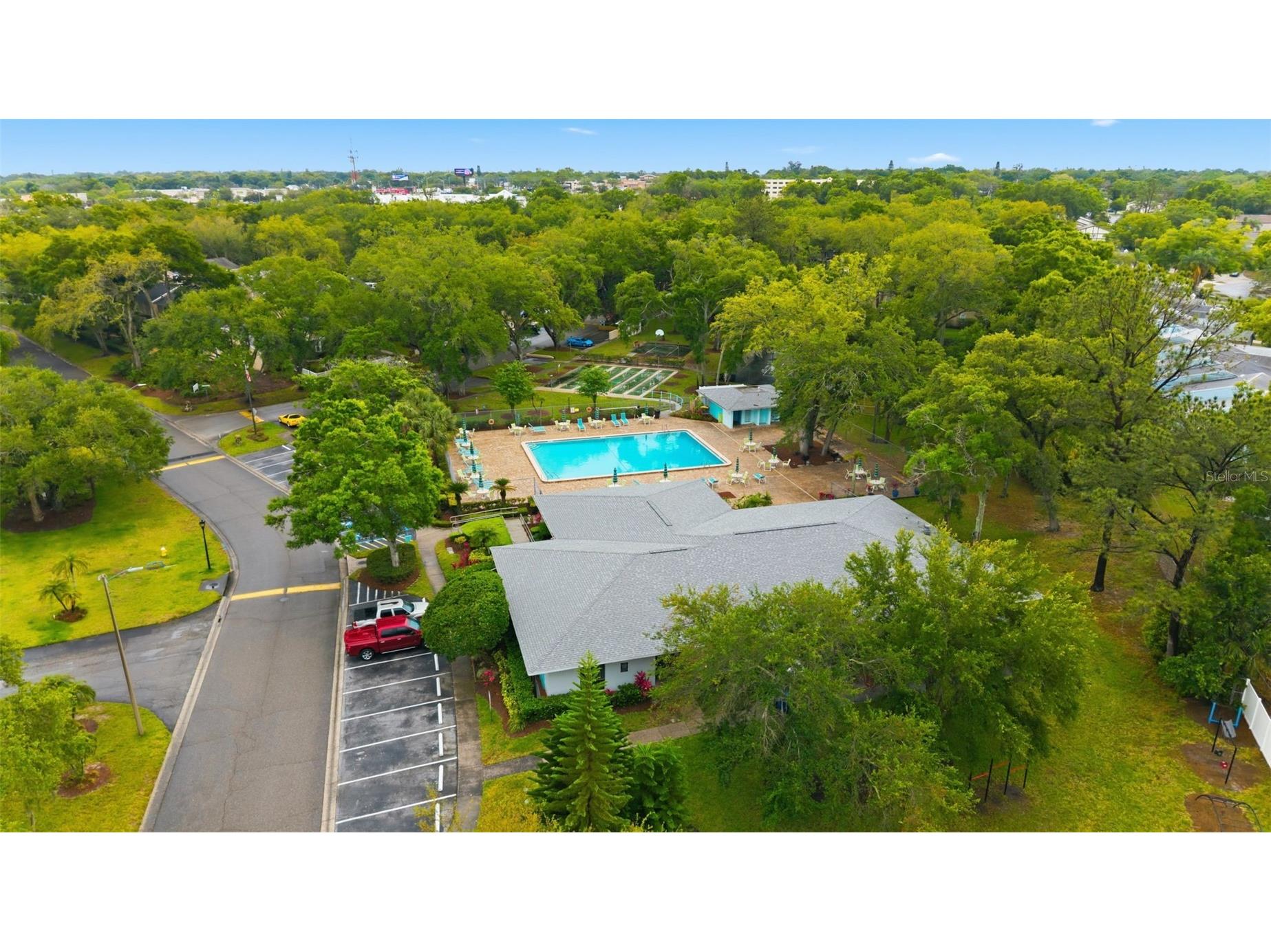 2155 Fox Chase Boulevard Palm Harbor FL 34683 TB8493718 image32