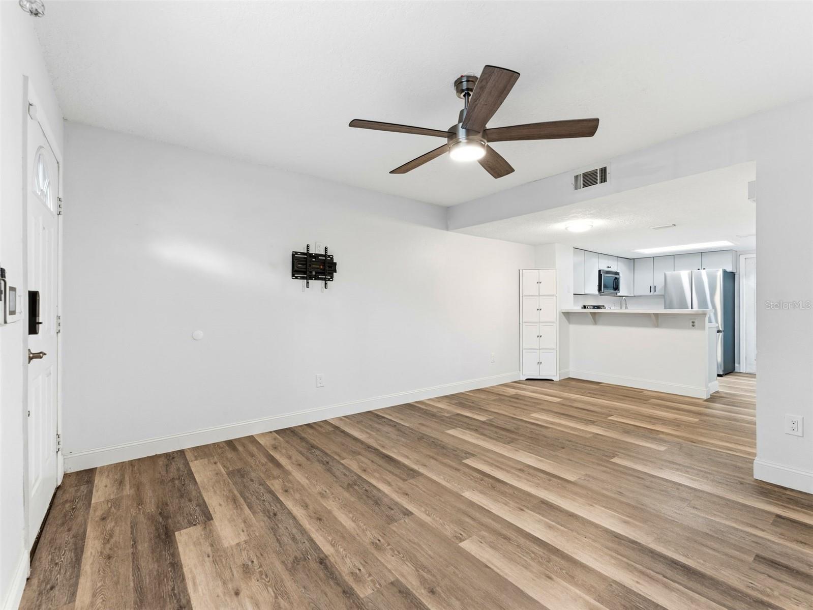 2155 Fox Chase Boulevard Palm Harbor FL 34683 TB8493718 image6