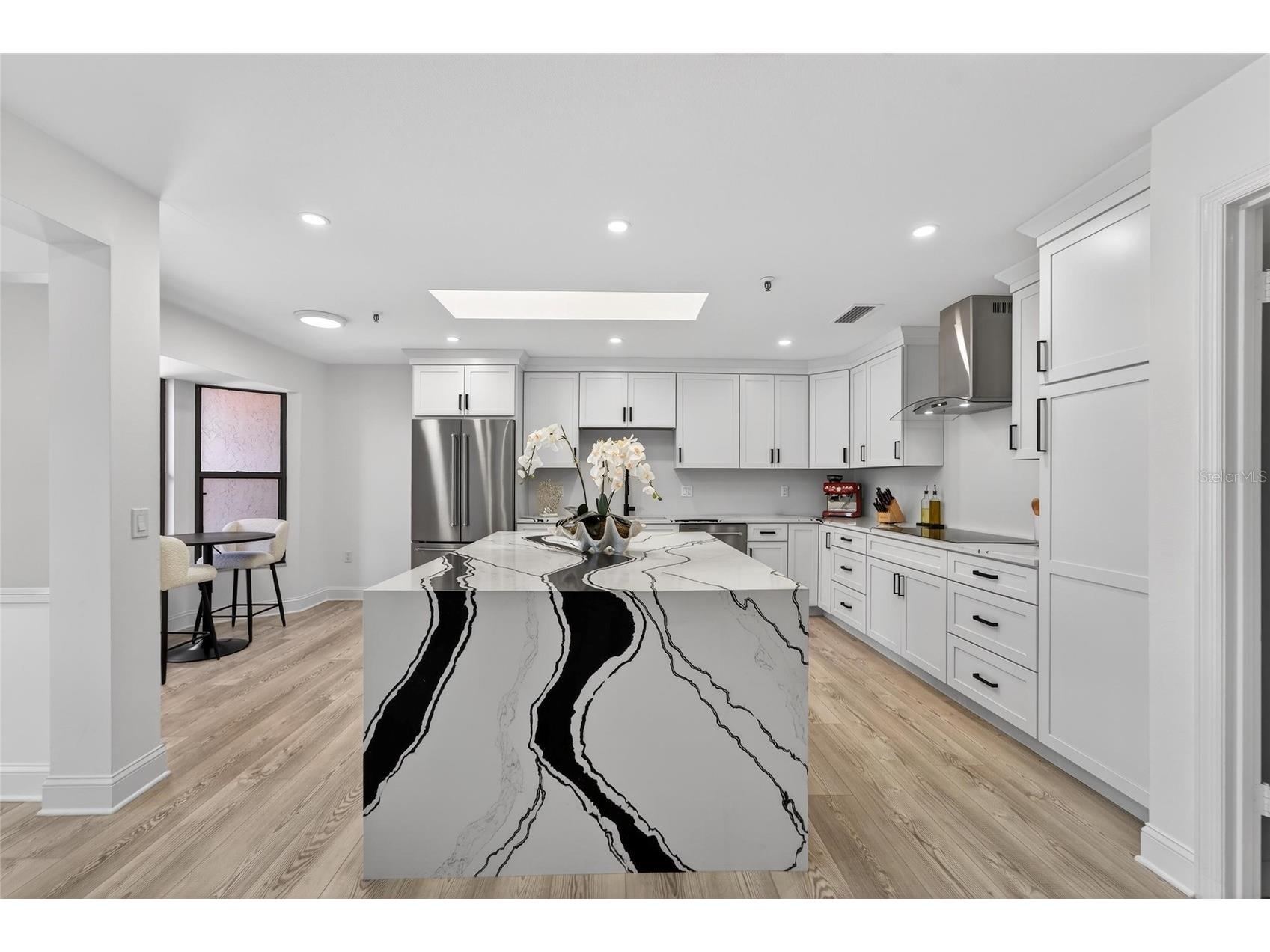 2155 Harbourside Drive #804 Longboat Key FL 34228 A4681778 image17