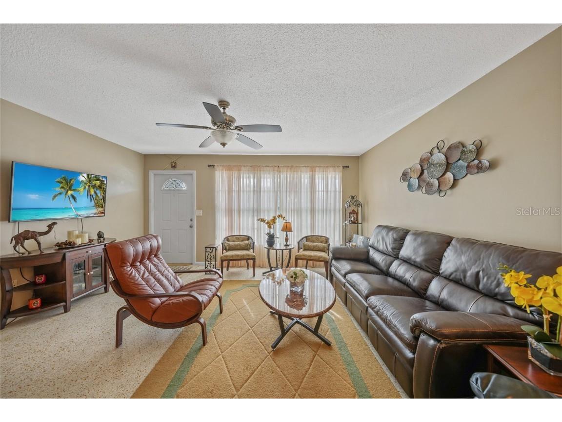 2155 Lakeshore Circle Port Charlotte FL 33952 - MORNINGSTAR WATERWAY C7519148 image4