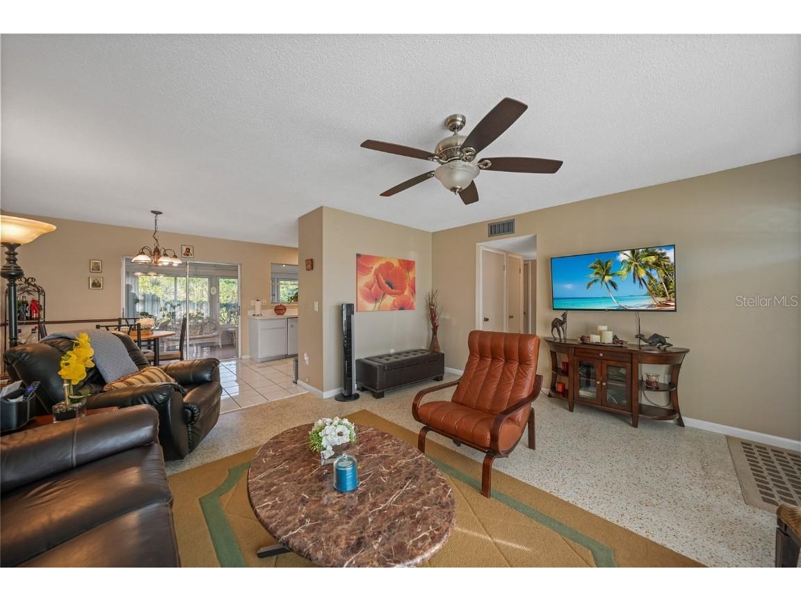 2155 Lakeshore Circle Port Charlotte FL 33952 - MORNINGSTAR WATERWAY C7519148 image5