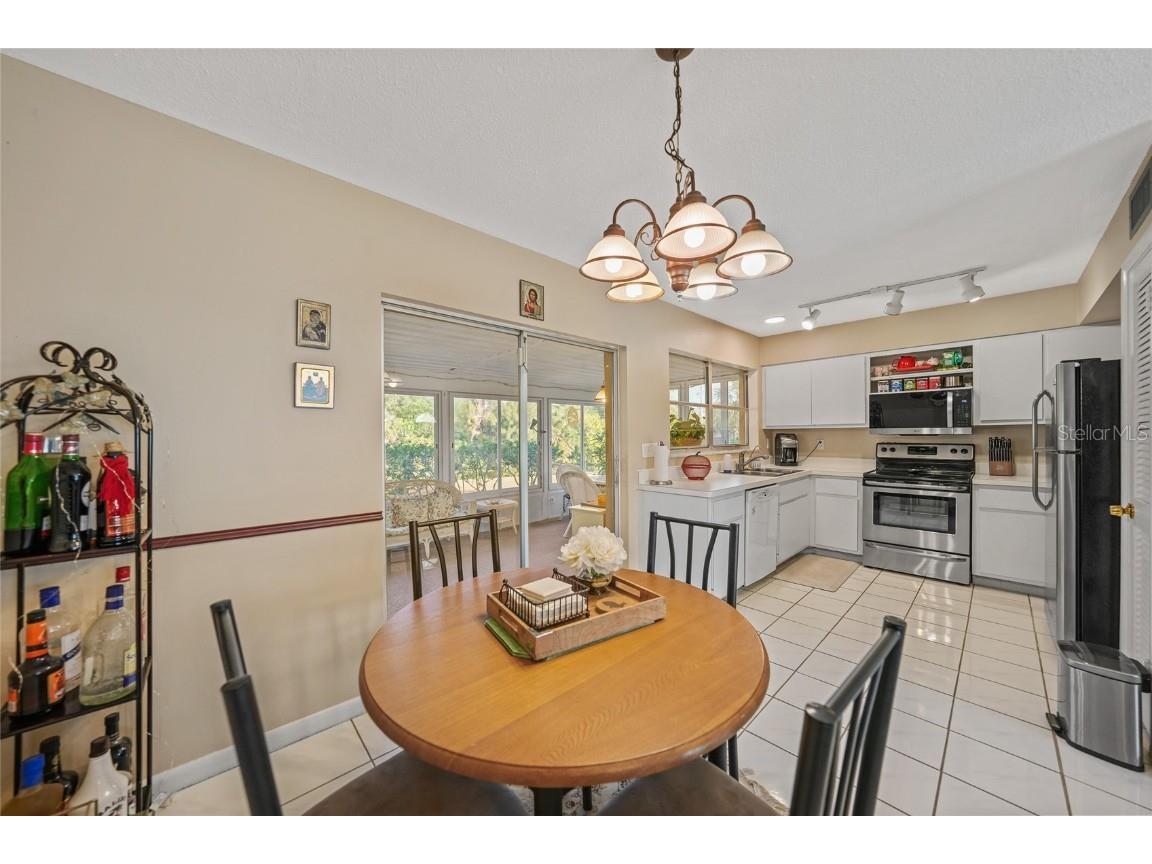 2155 Lakeshore Circle Port Charlotte FL 33952 - MORNINGSTAR WATERWAY C7519148 image8