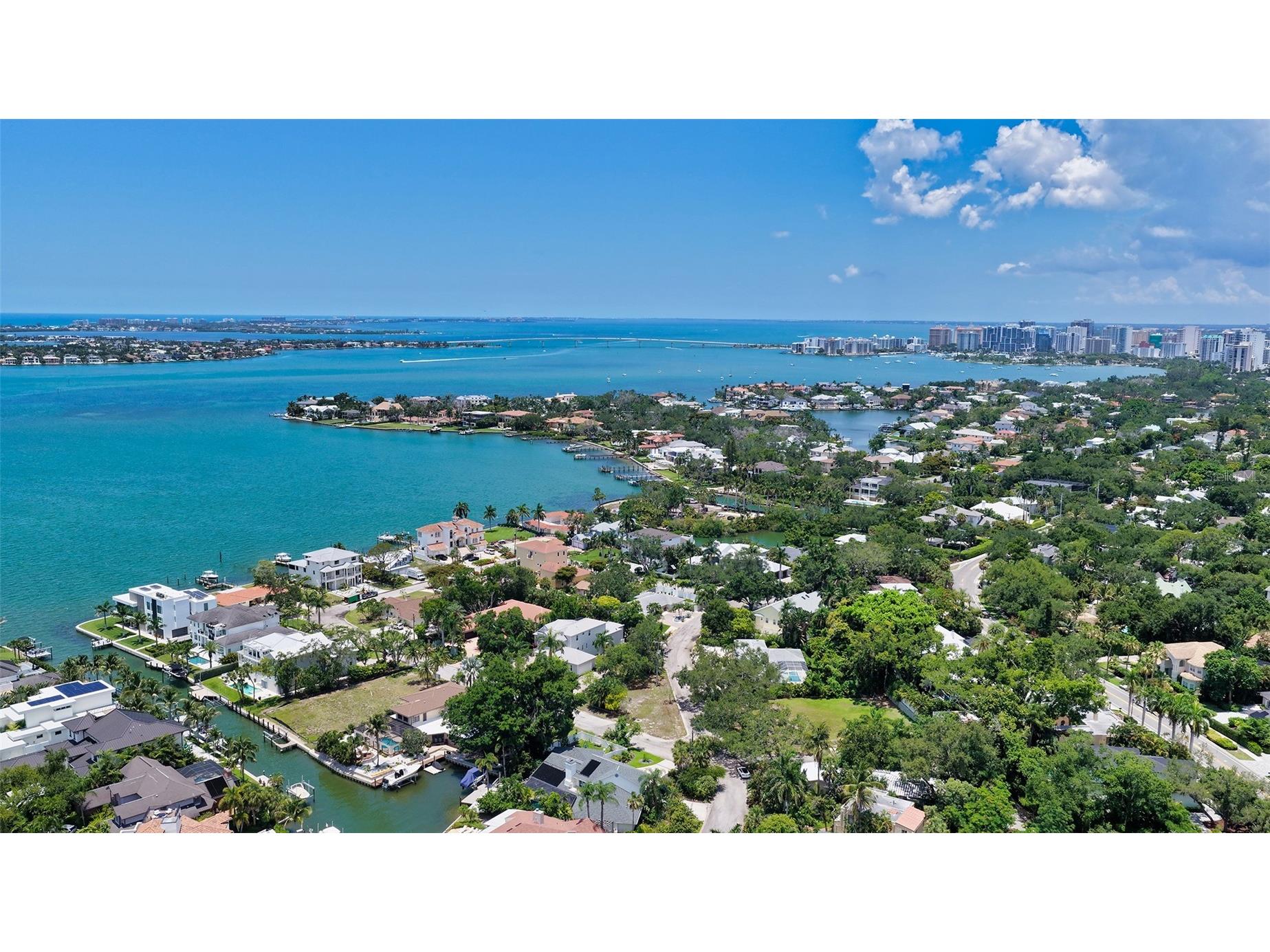 2155 Oriole Drive Sarasota FL 34239 A4697537 image10