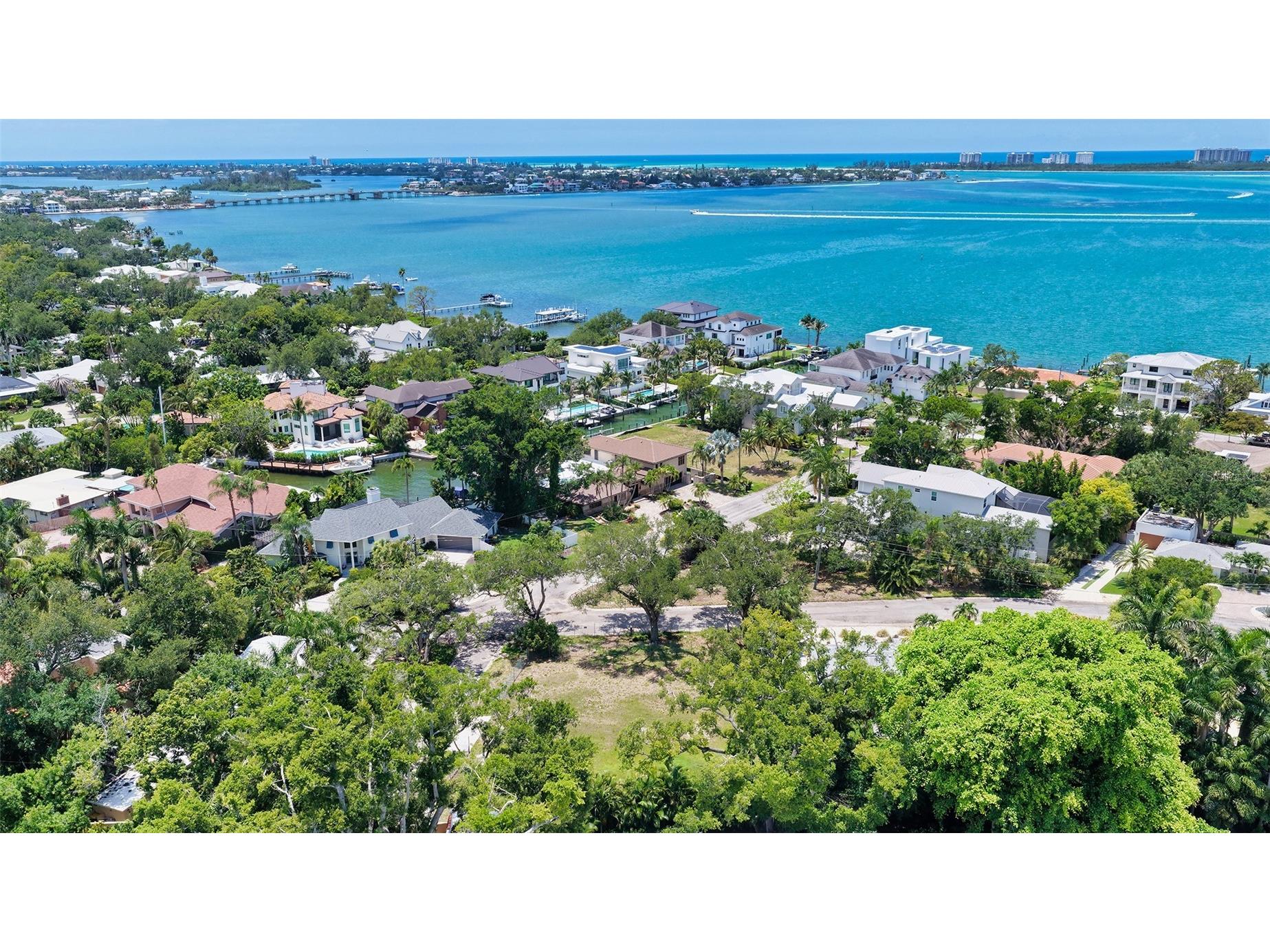 2155 Oriole Drive Sarasota FL 34239 A4697537 image18