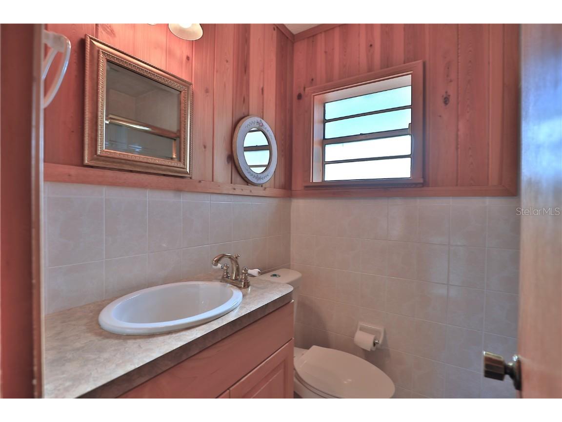 2155 SE County Highway 484 Belleview FL 34420 OM715657 image14