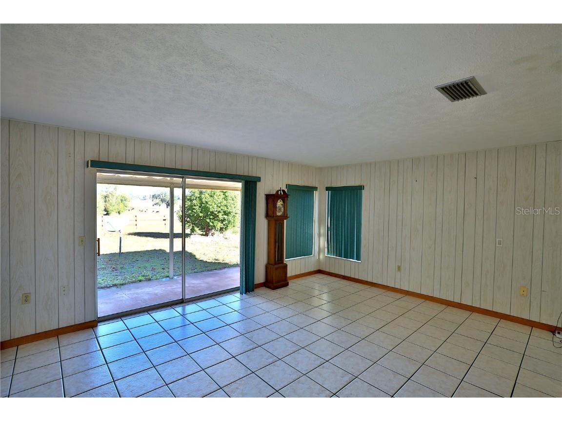 2155 SE County Highway 484 Belleview FL 34420 OM715657 image15