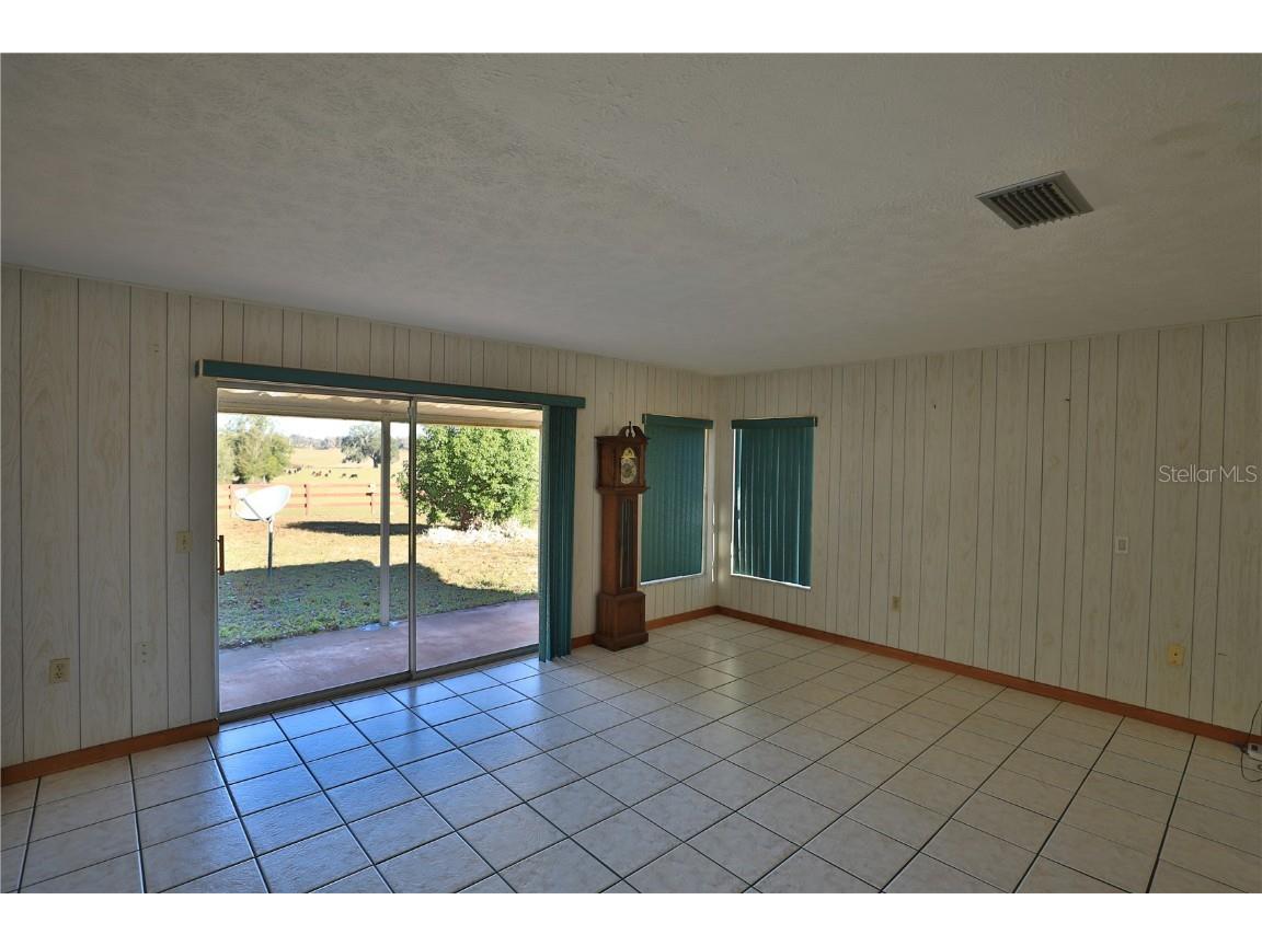 2155 SE County Highway 484 Belleview FL 34420 OM715657 image18