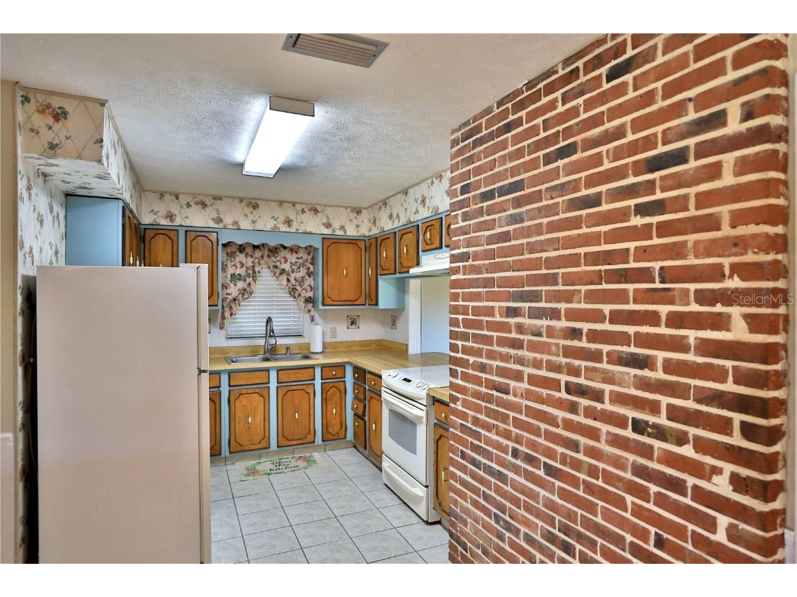 2155 SE County Highway 484 Belleview FL 34420 OM715657 image6